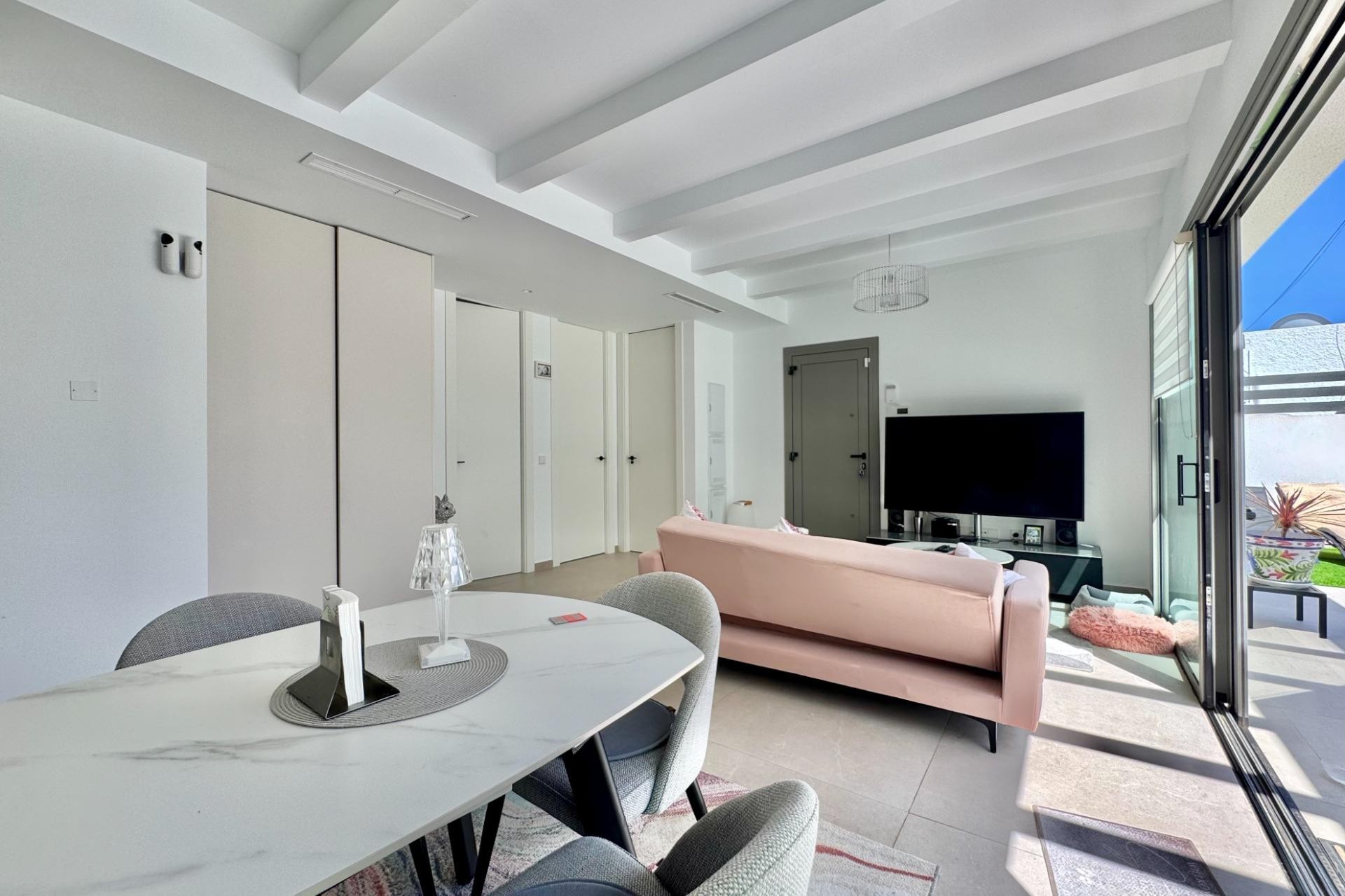 Resale - Villa -
San Miguel de Salinas - Blue Lagoon - Galán