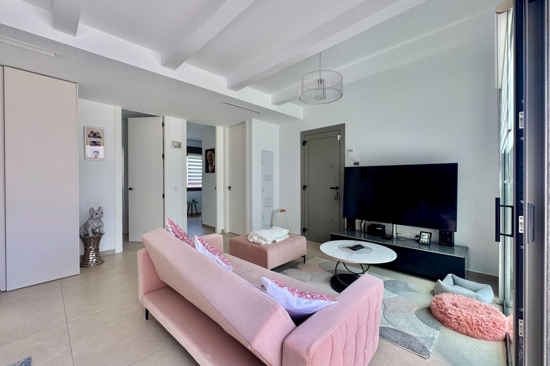 Resale - Villa -
San Miguel de Salinas - Blue Lagoon - Galán
