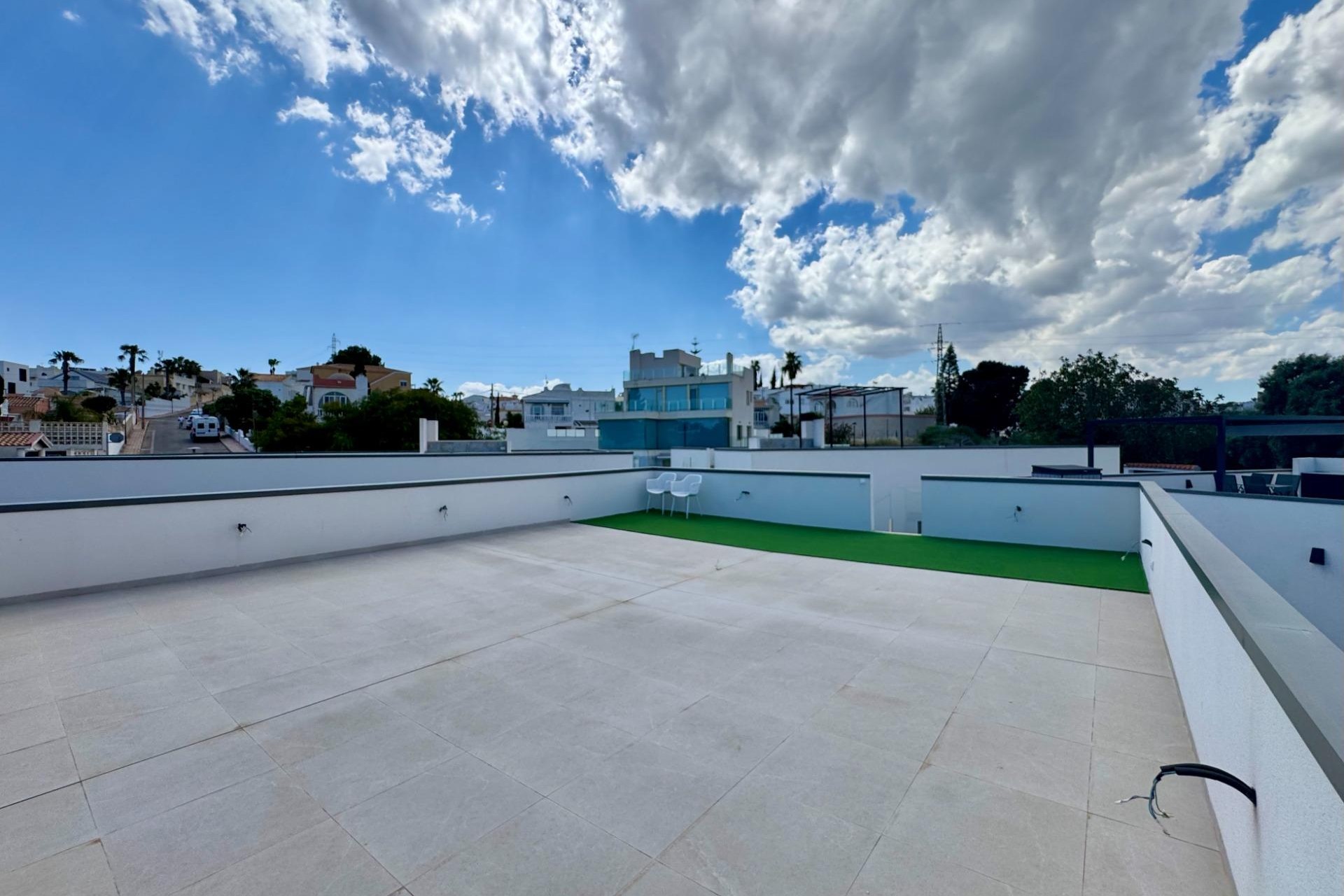 Resale - Villa -
San Miguel de Salinas - Blue Lagoon - Galán