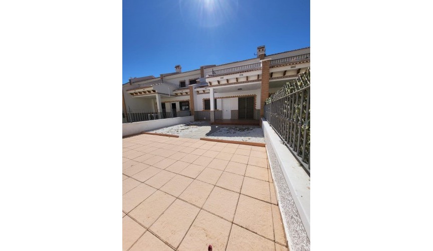 Resale - Villa -
San Miguel de Salinas - Cerro Del Sol