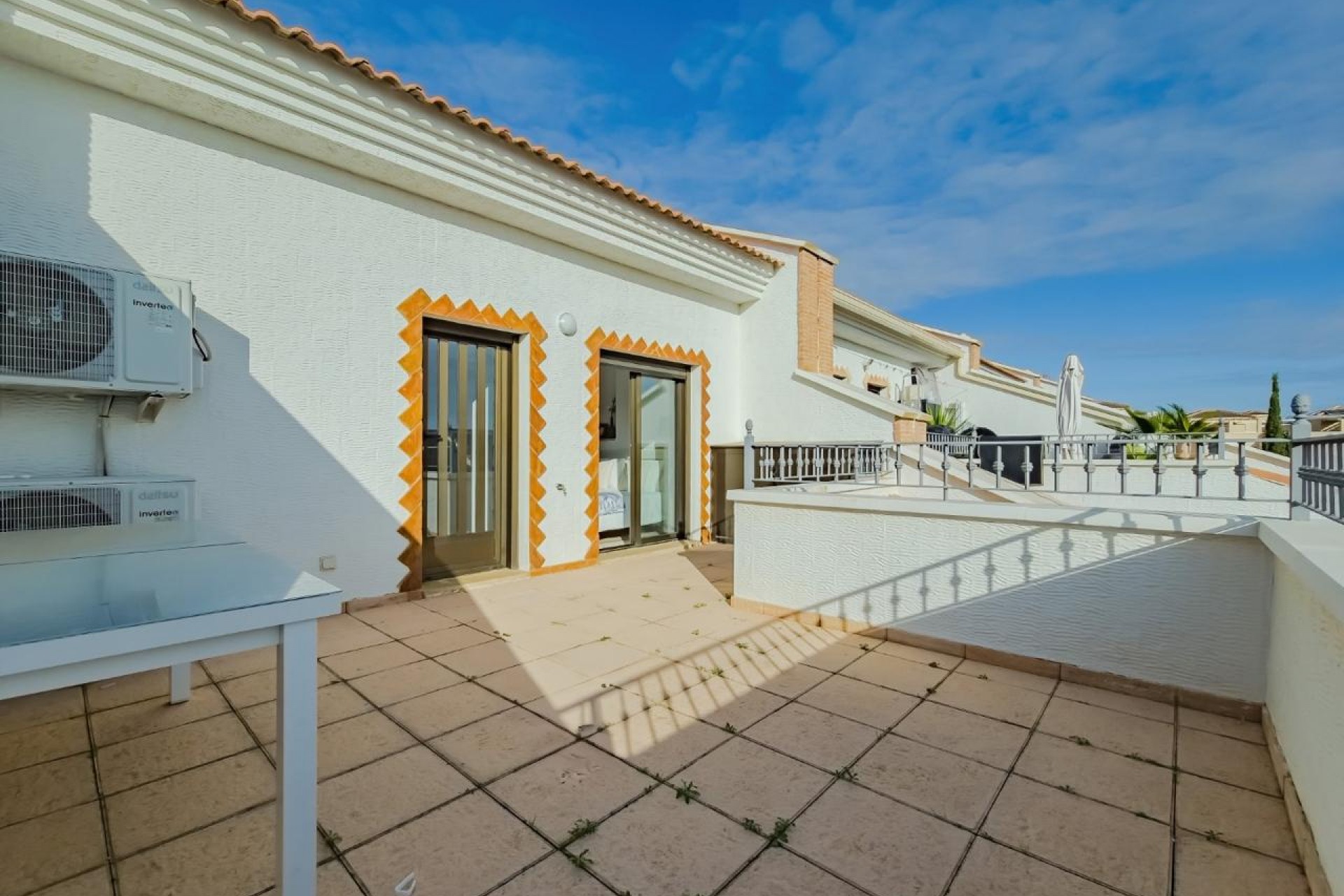 Resale - Villa -
San Miguel de Salinas - Inland