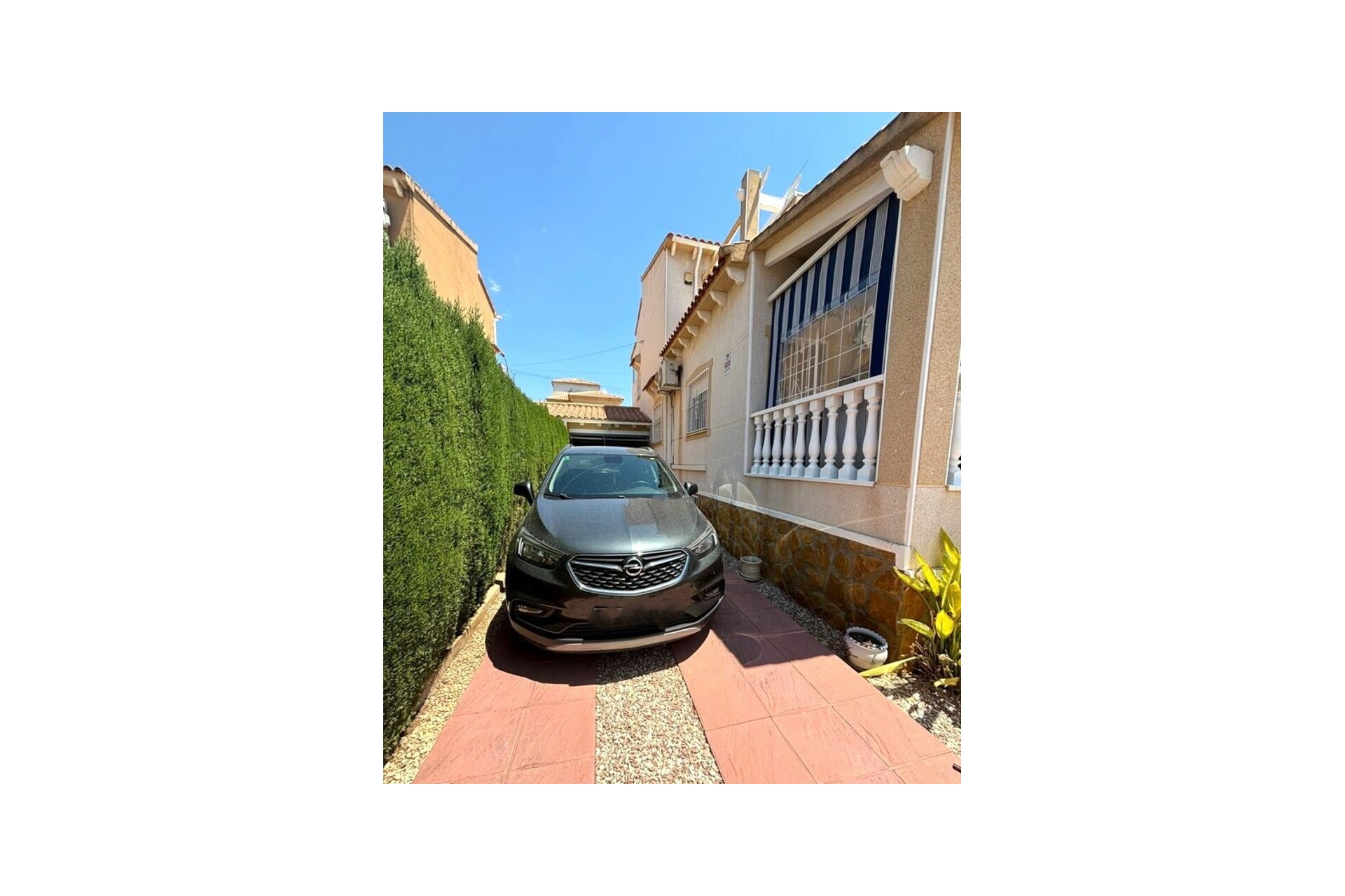 Resale - Villa -
San Miguel de Salinas - Inland