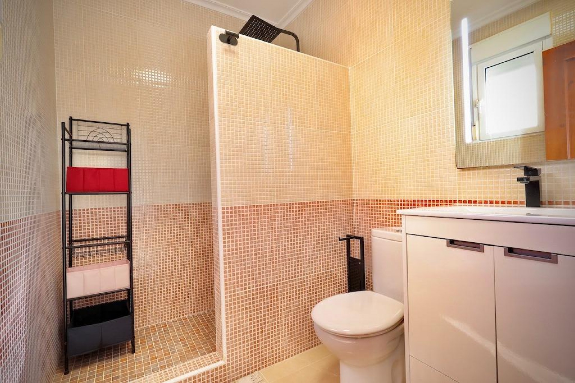 Resale - Villa -
San Miguel de Salinas - Inland