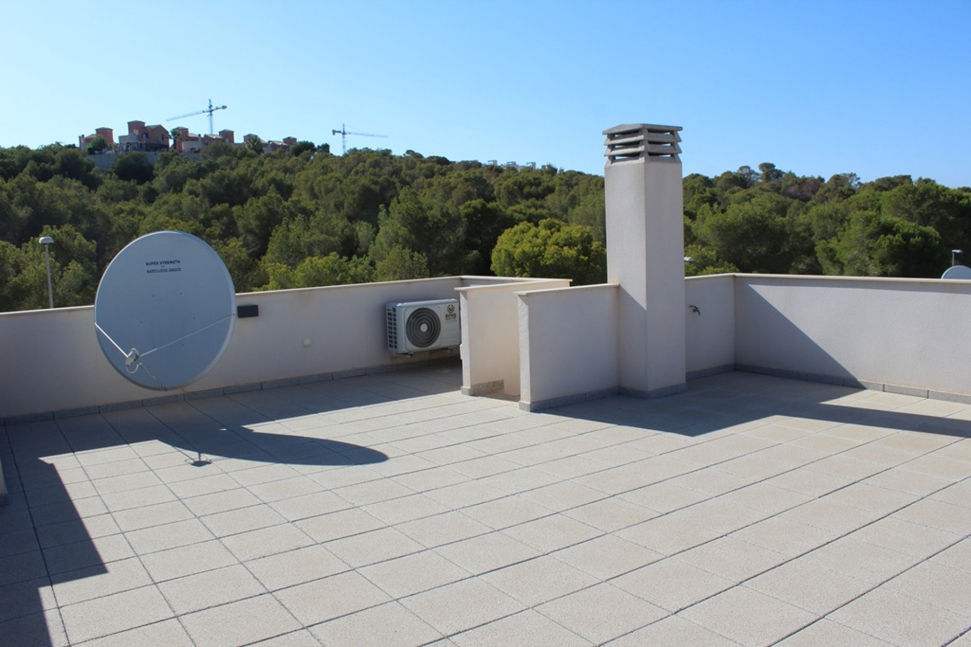 Resale - Villa -
San Miguel de Salinas - Inland