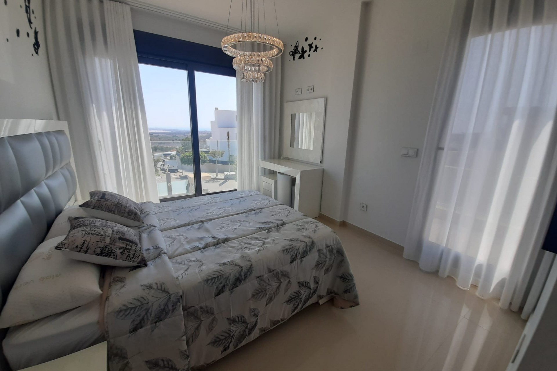 Resale - Villa -
San Miguel de Salinas - Inland