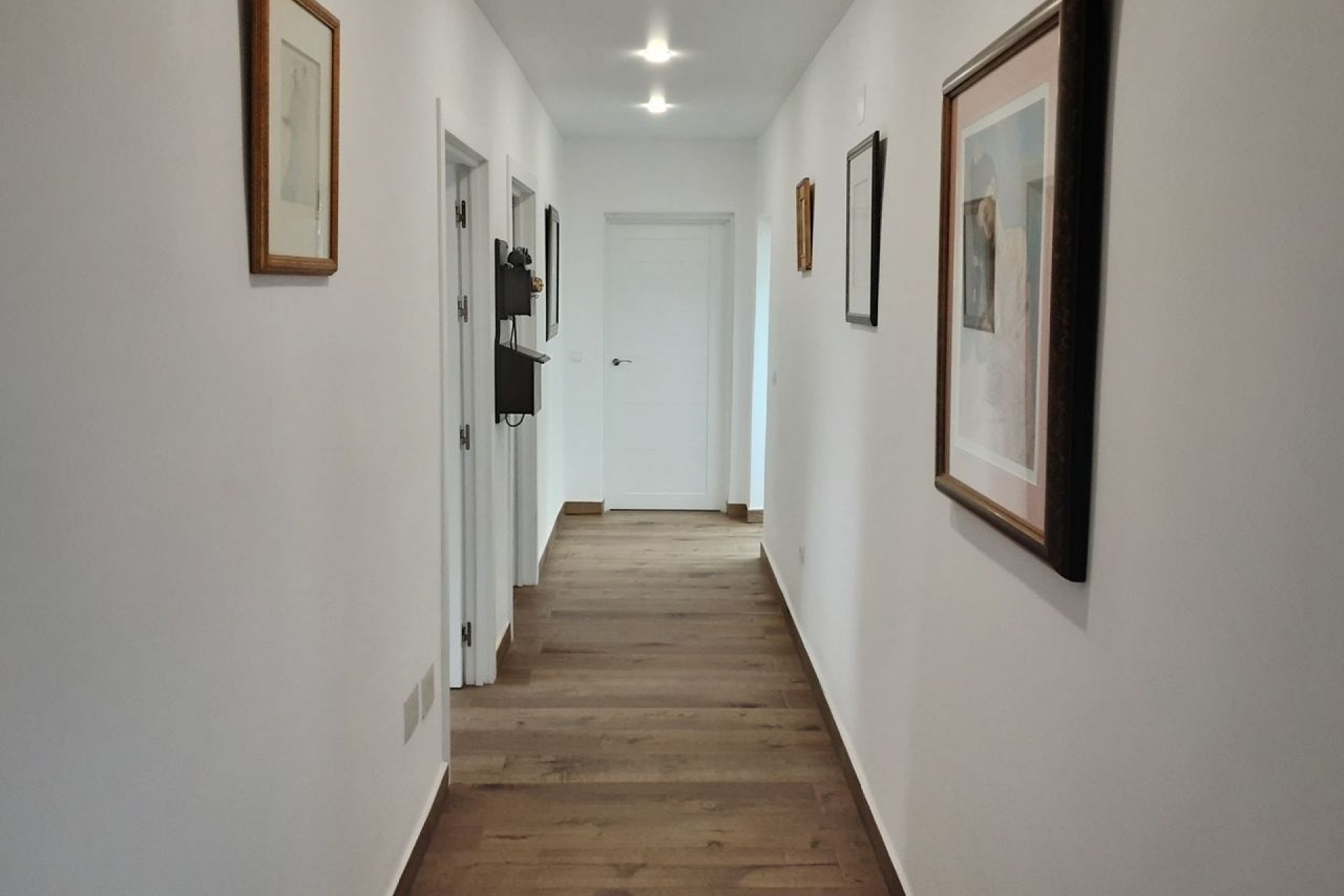 Resale - Villa -
San Miguel de Salinas - Inland