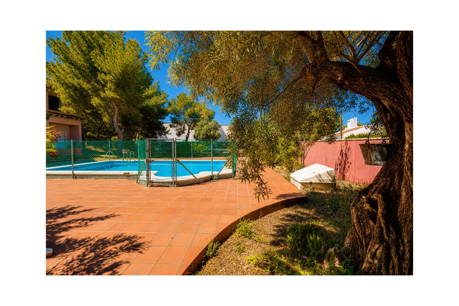 Resale - Villa -
San Miguel de Salinas - Inland
