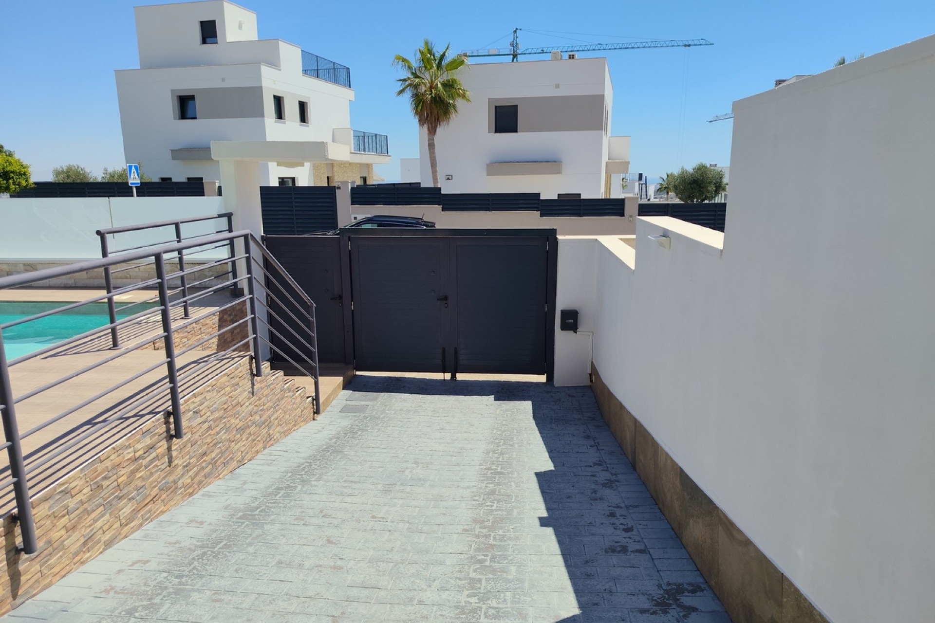 Resale - Villa -
San Miguel de Salinas - Inland