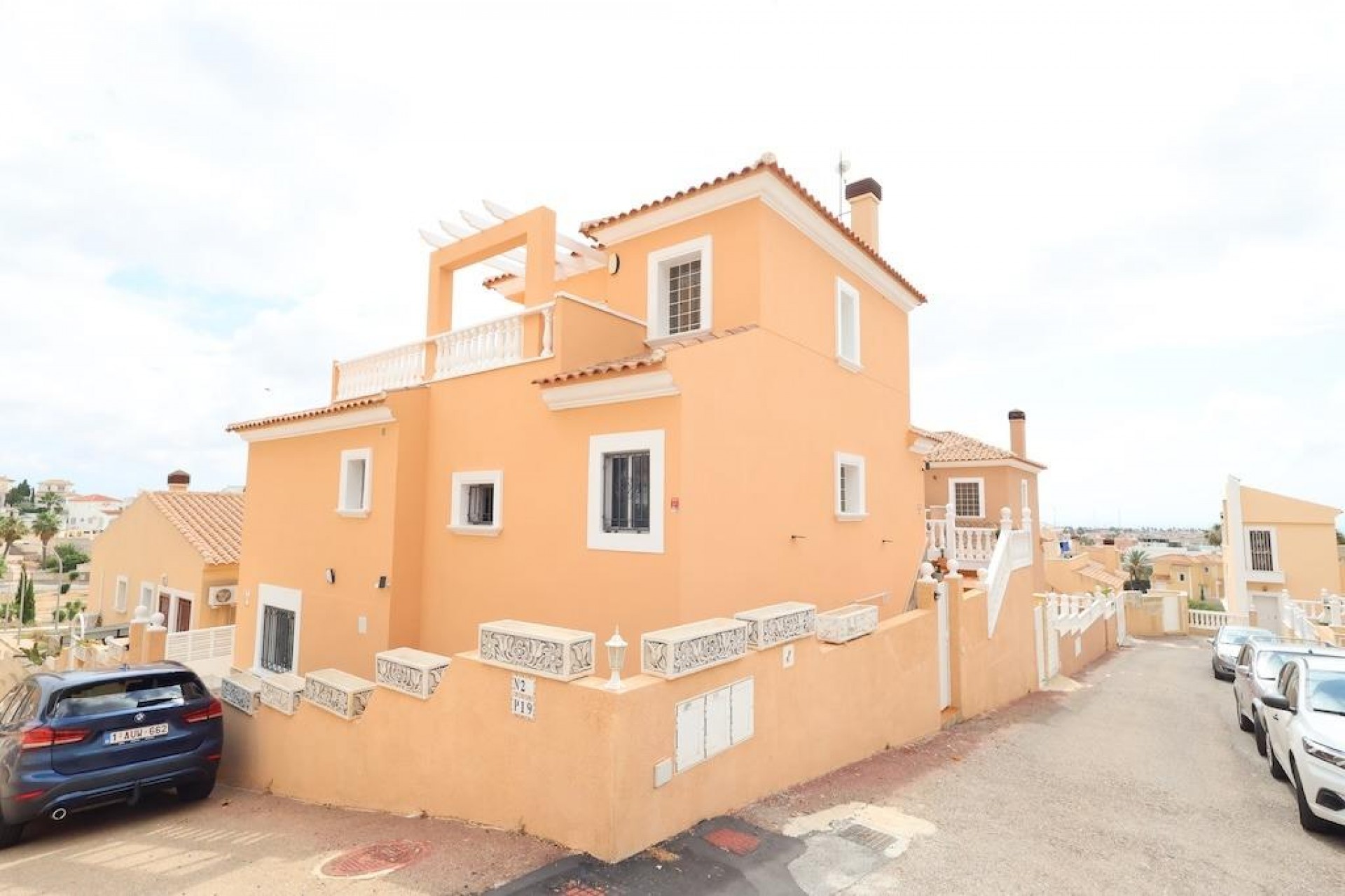 Resale - Villa -
San Miguel de Salinas - Inland