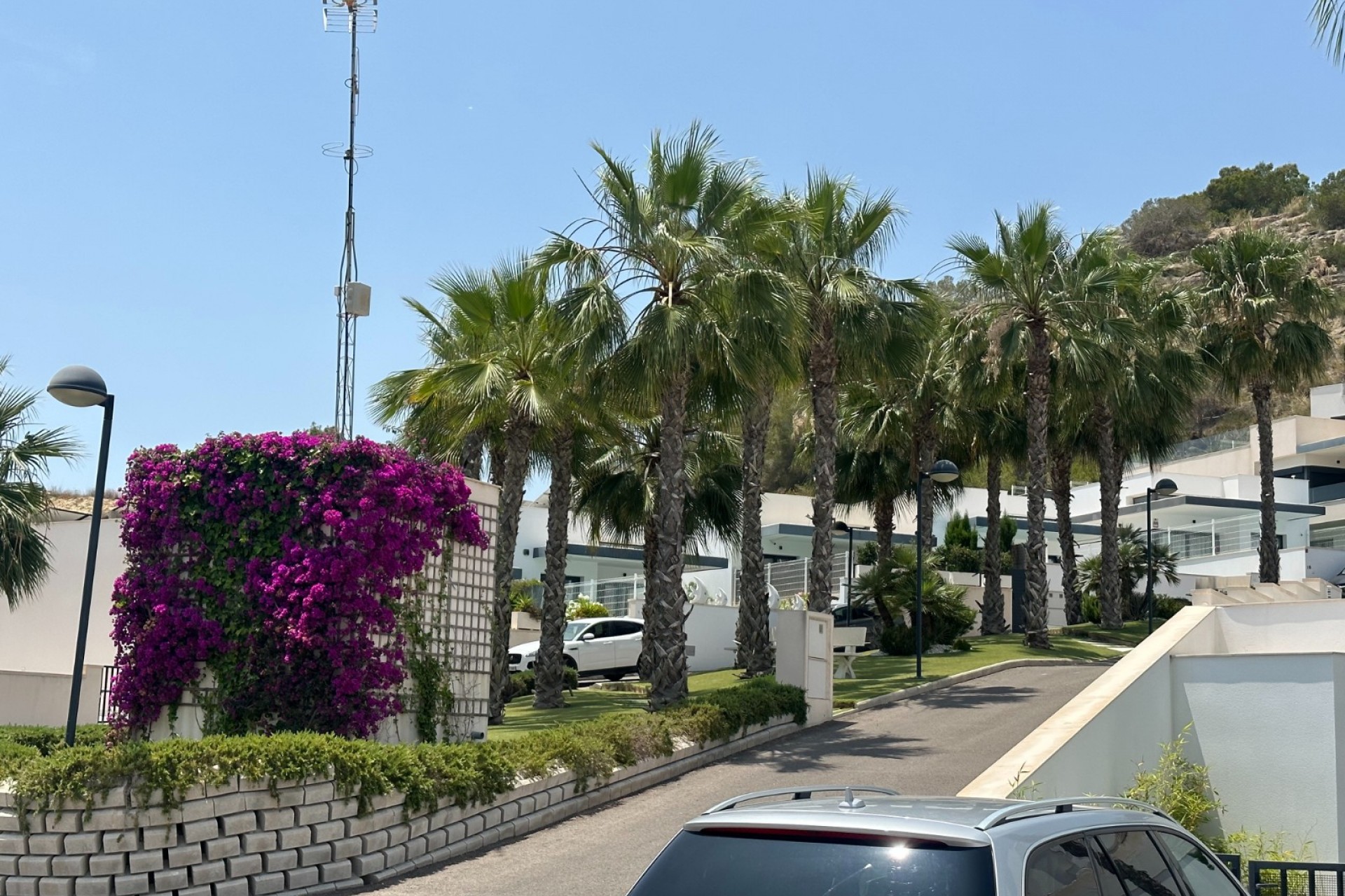 Resale - Villa -
San Miguel de Salinas - Inland