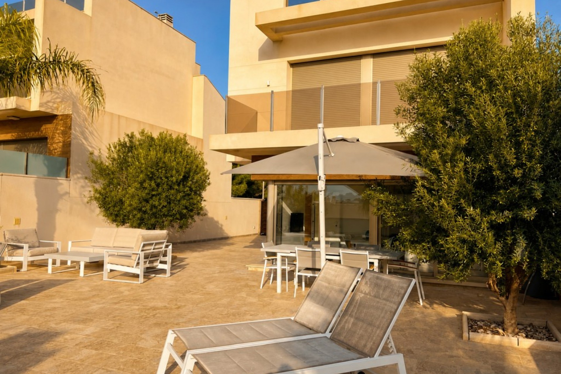 Resale - Villa -
San Miguel de Salinas - Inland