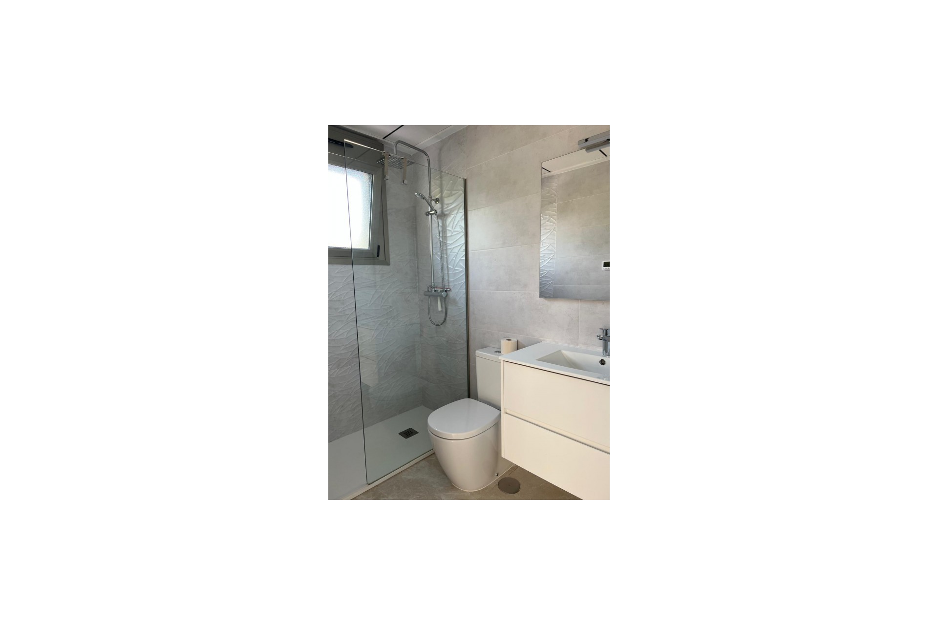 Resale - Villa -
San Miguel de Salinas - Inland