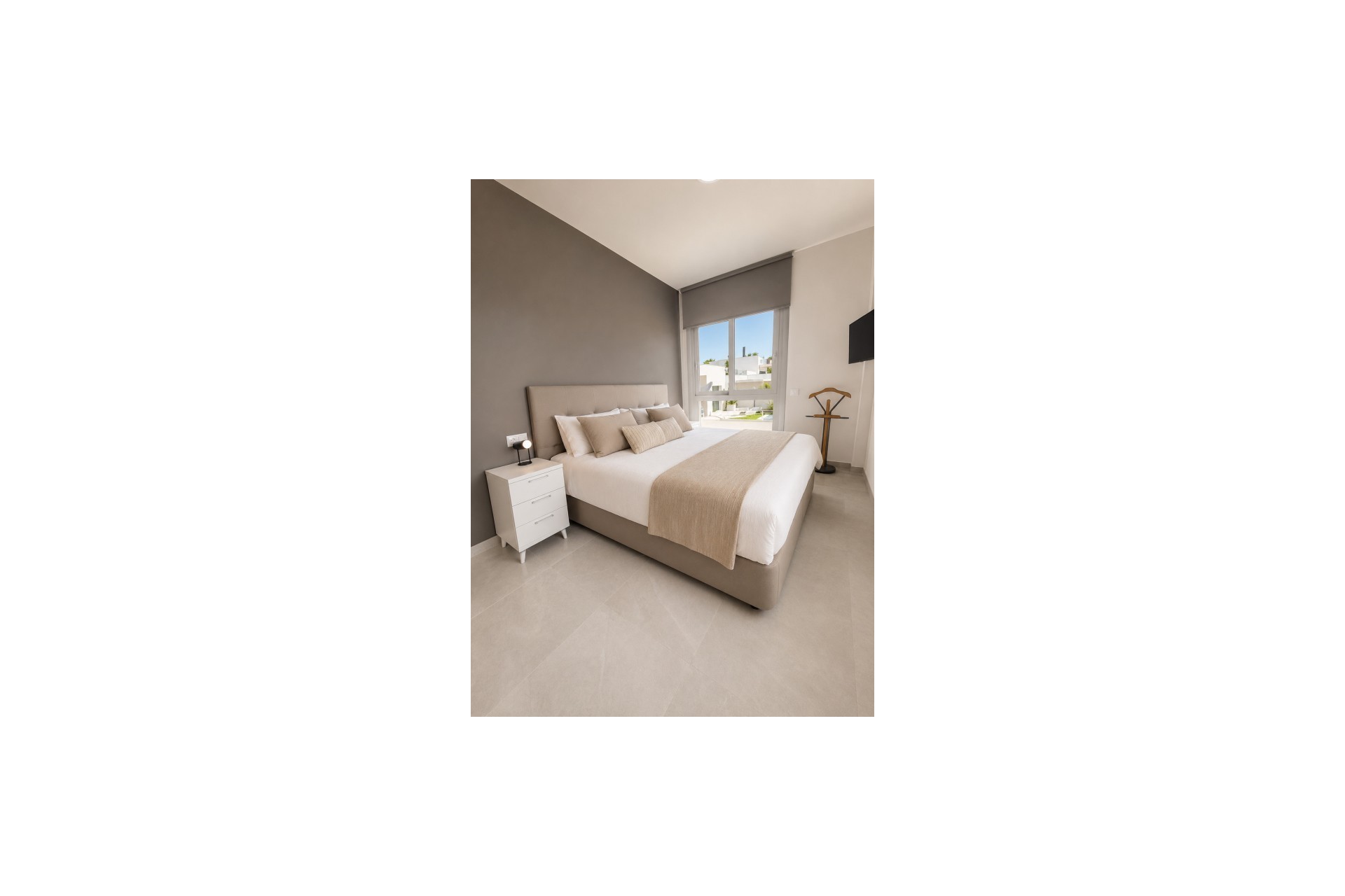 Resale - Villa -
San Miguel de Salinas - Inland