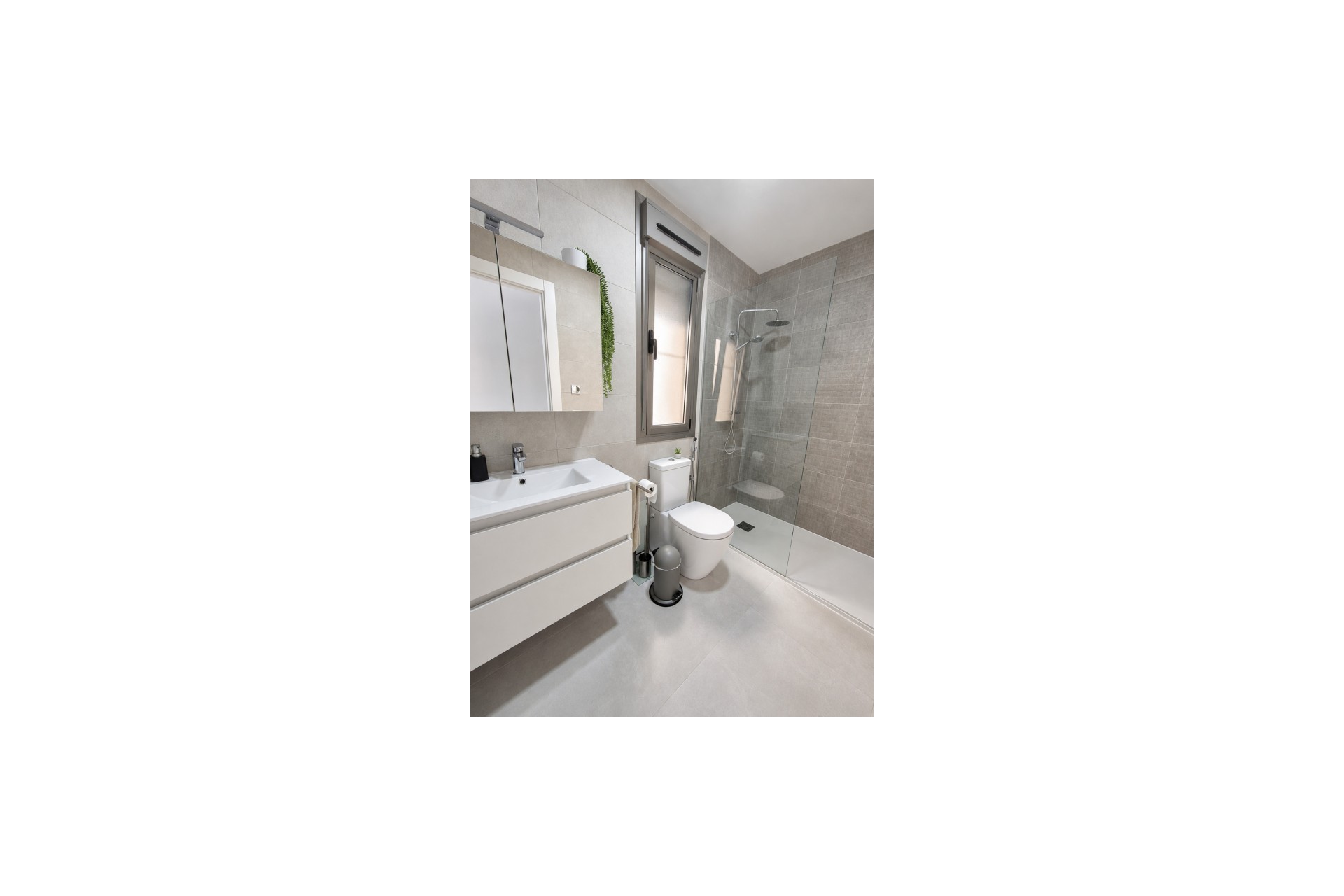 Resale - Villa -
San Miguel de Salinas - Inland