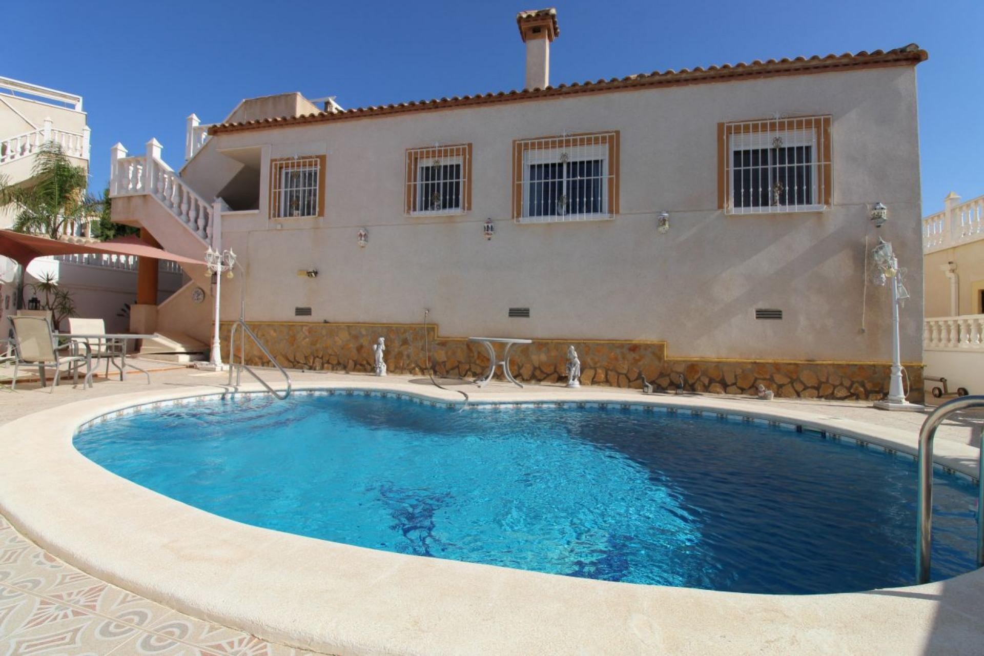 Resale - Villa -
San Miguel de Salinas - Inland