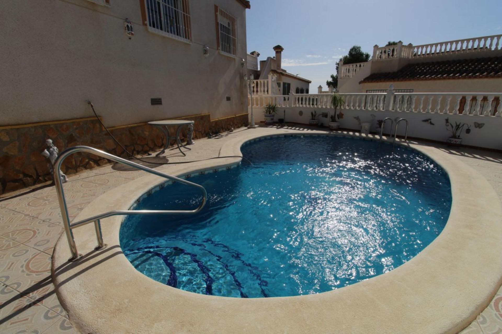 Resale - Villa -
San Miguel de Salinas - Inland