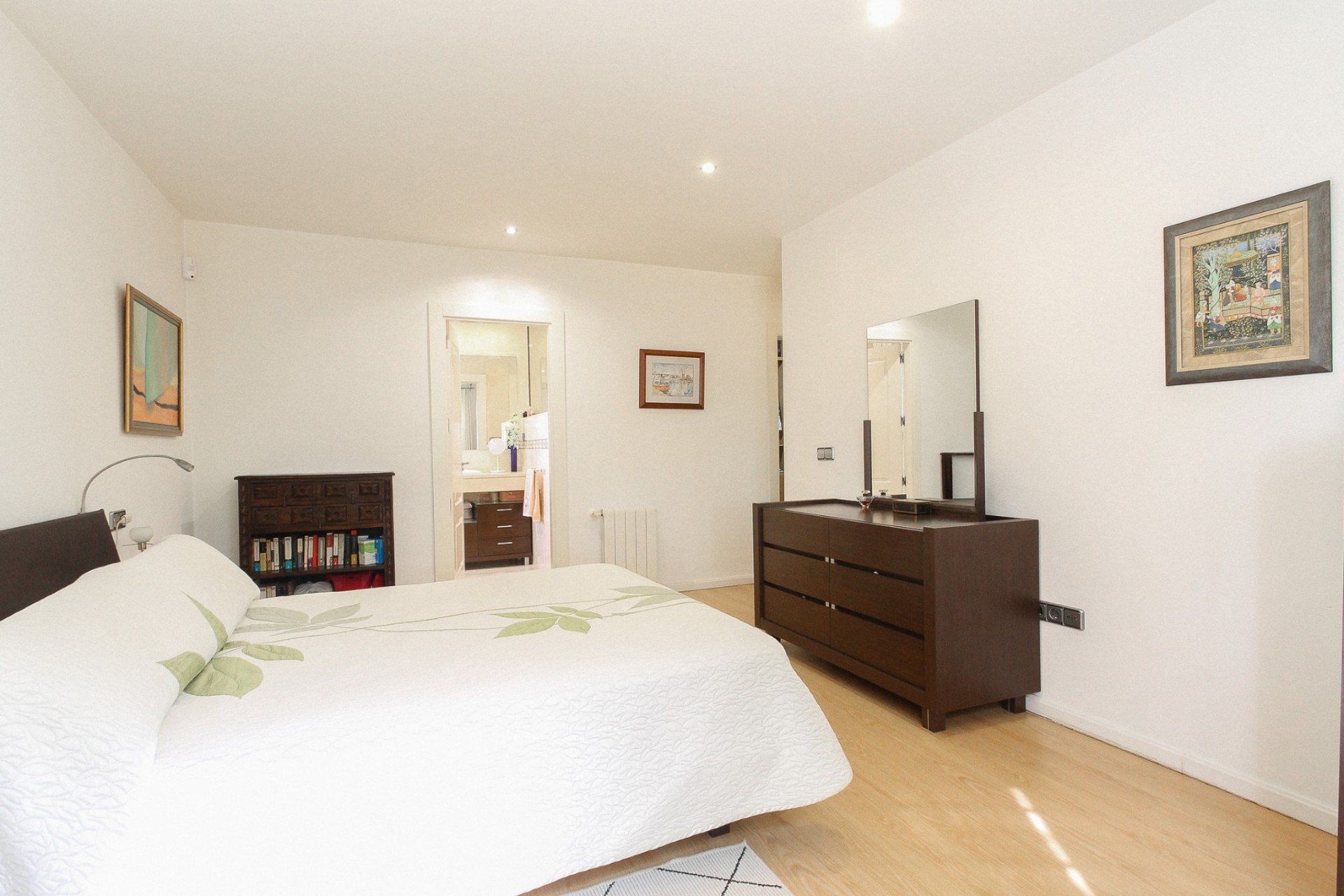 Resale - Villa -
San Vicente del Raspeig - Inland