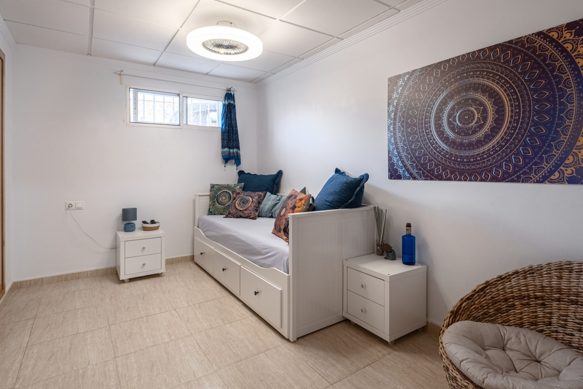 Resale - Villa -
Santa Pola - Costa Blanca