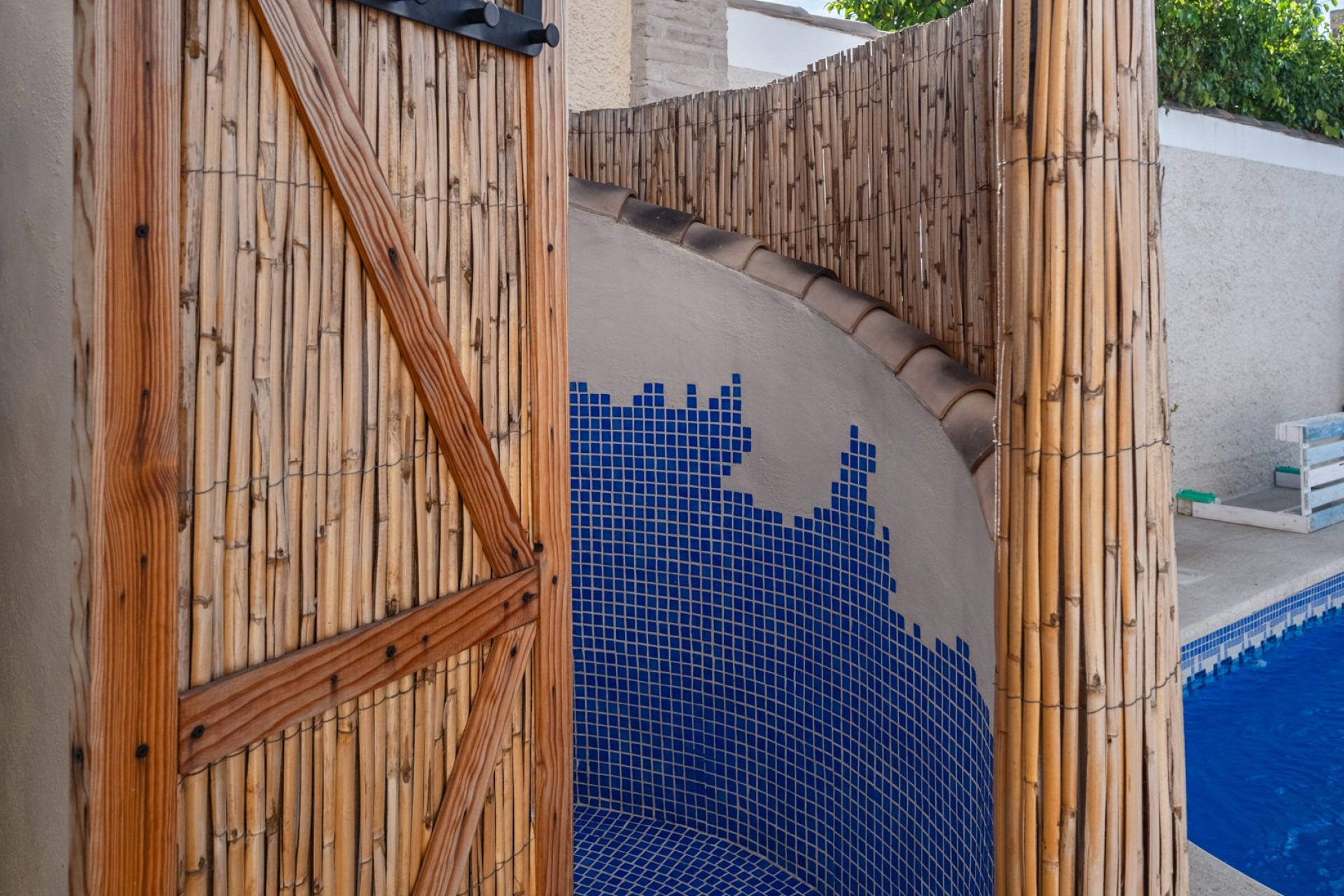 Resale - Villa -
Santa Pola - Costa Blanca