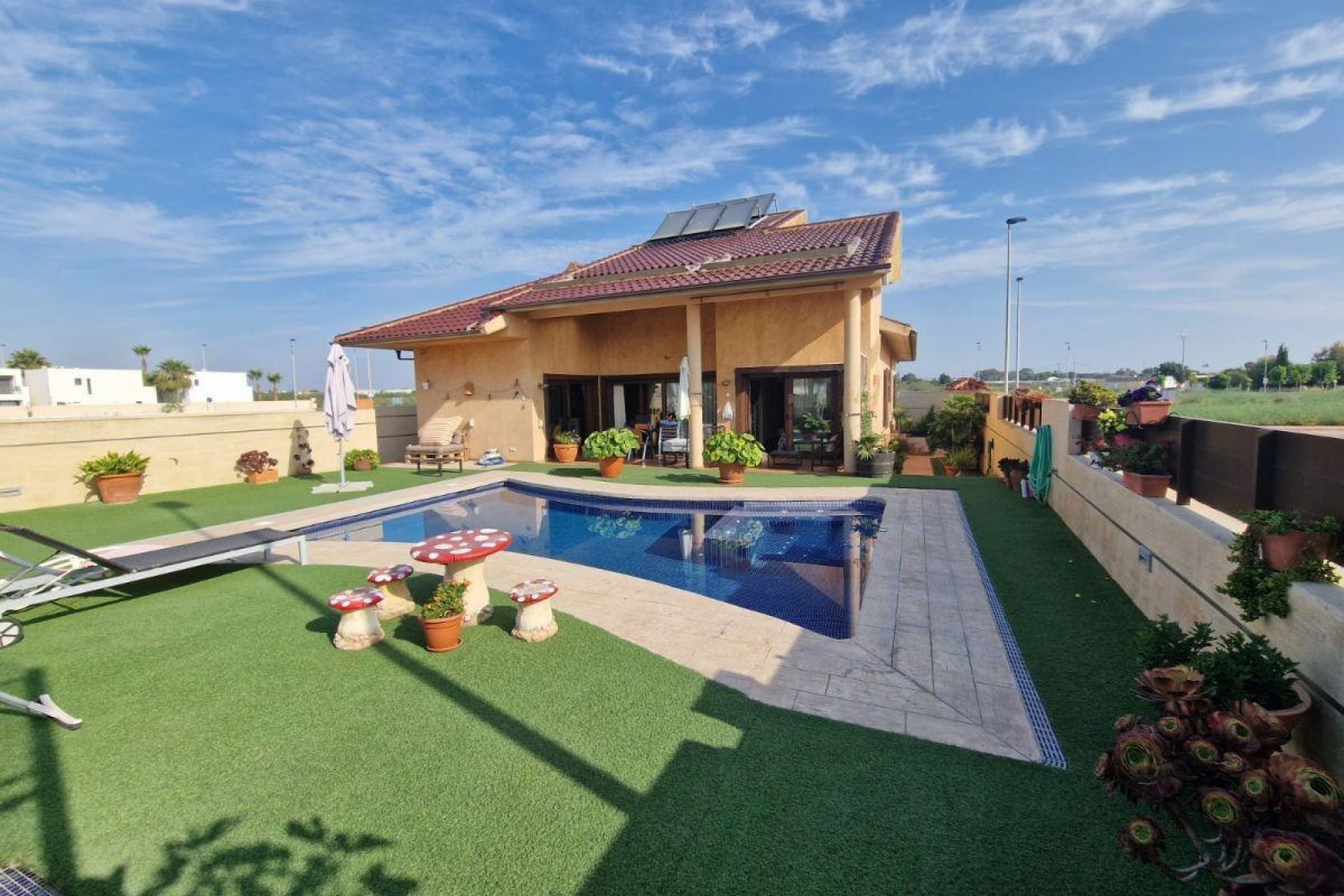 Resale - Villa -
Santiago de la Ribera - San Blas