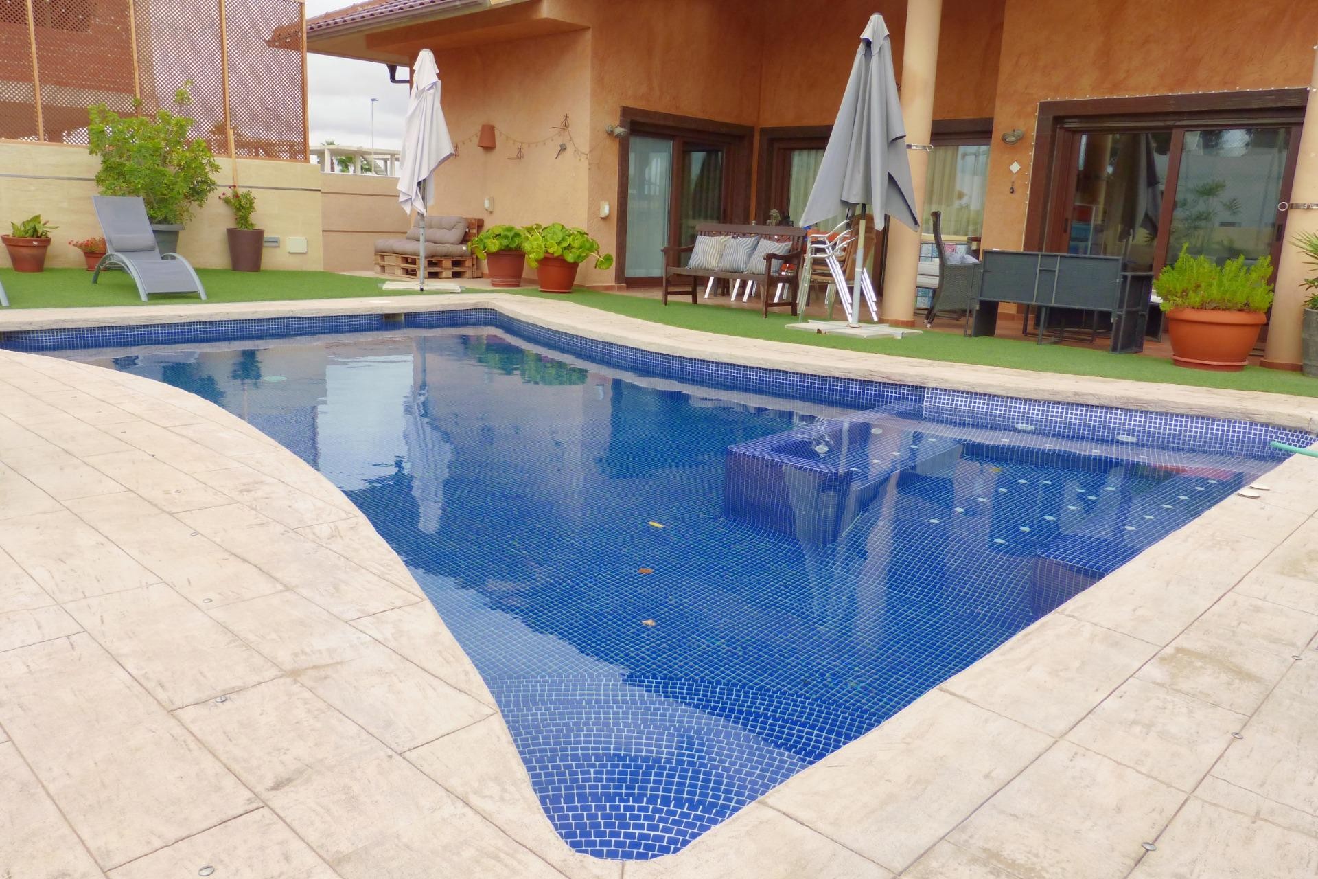 Resale - Villa -
Santiago de la Ribera - San Blas