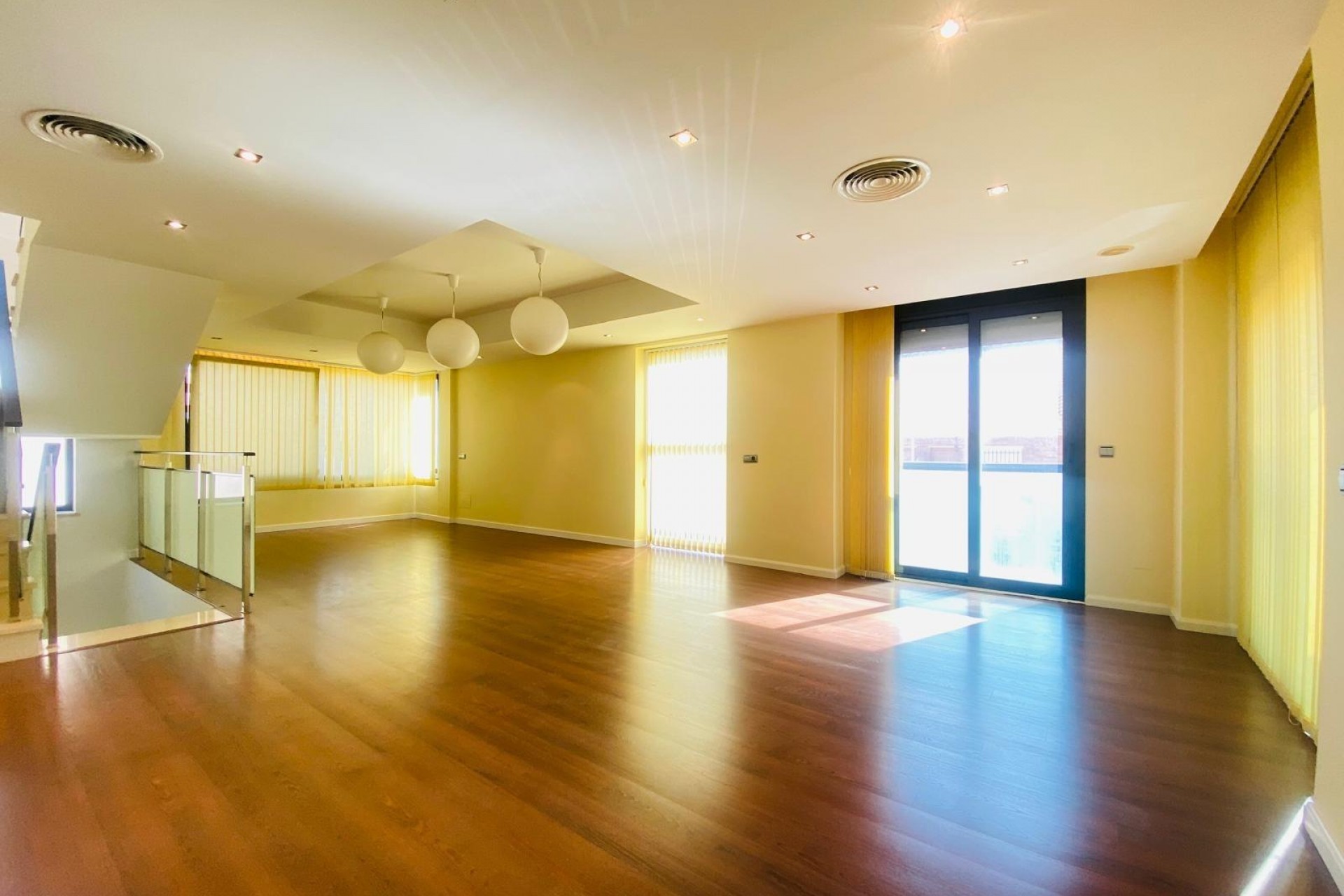 Resale - Villa -
Santiago de la Ribera - San Blas