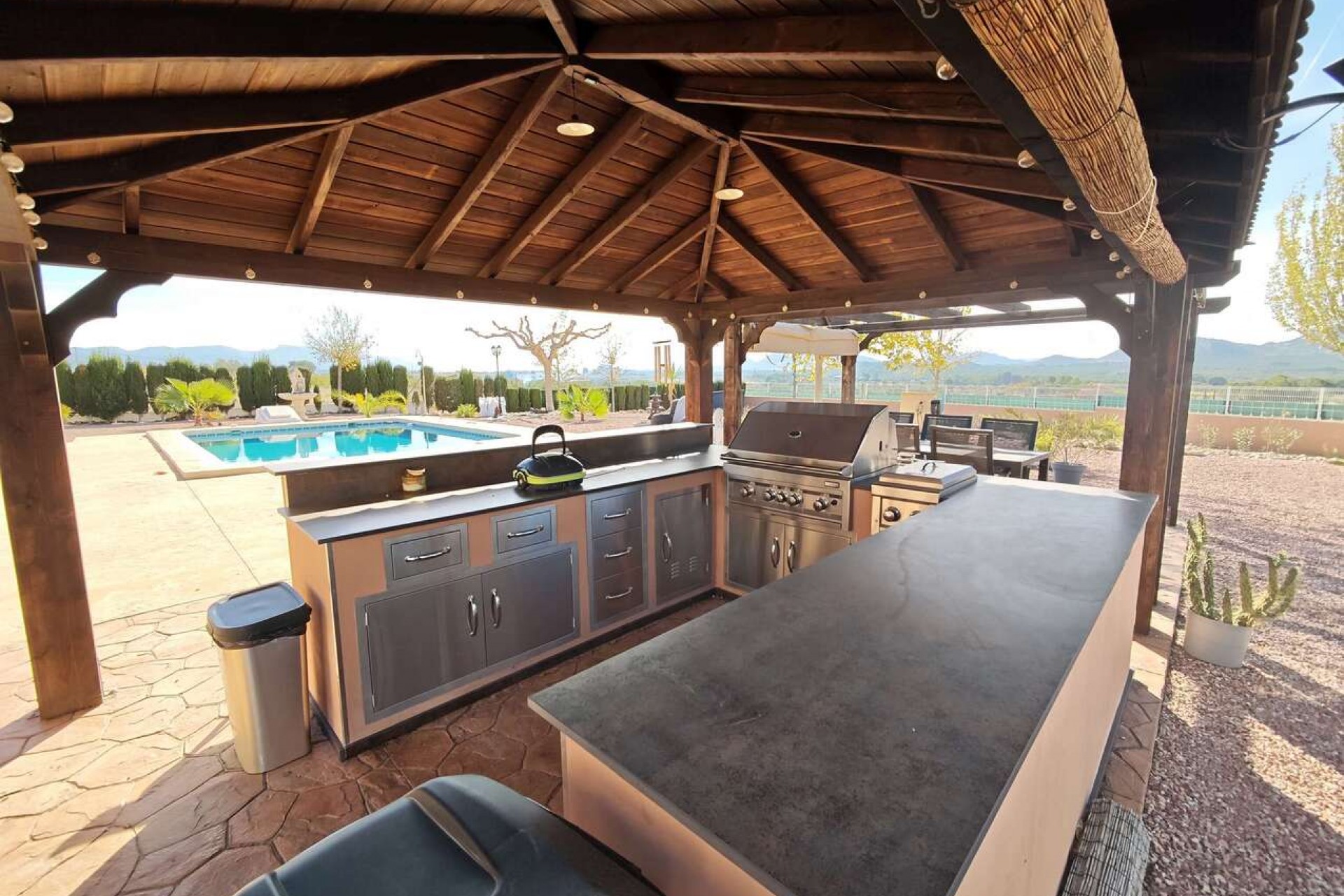 Resale - Villa -
Sax - Inland