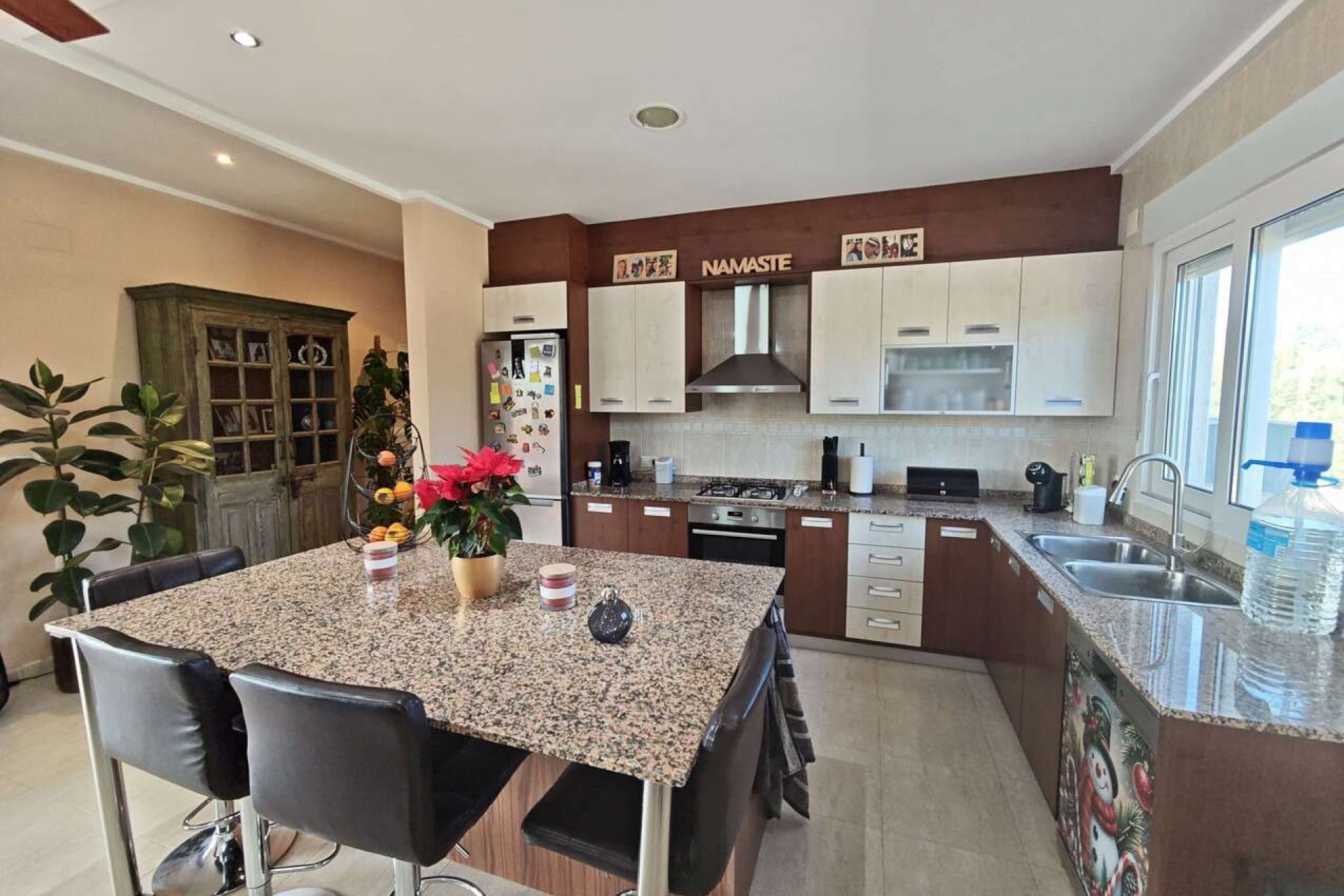 Resale - Villa -
Sax - Inland