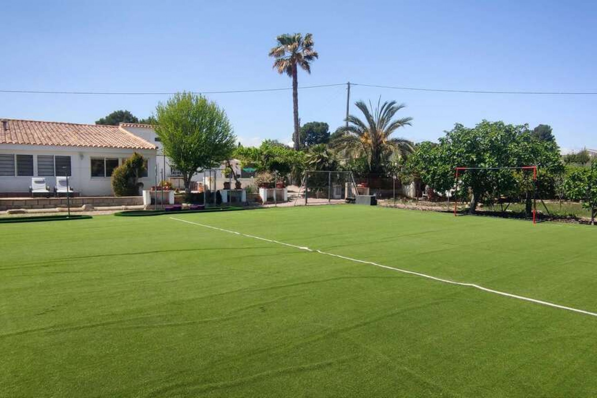 Resale - Villa -
Sax - Inland