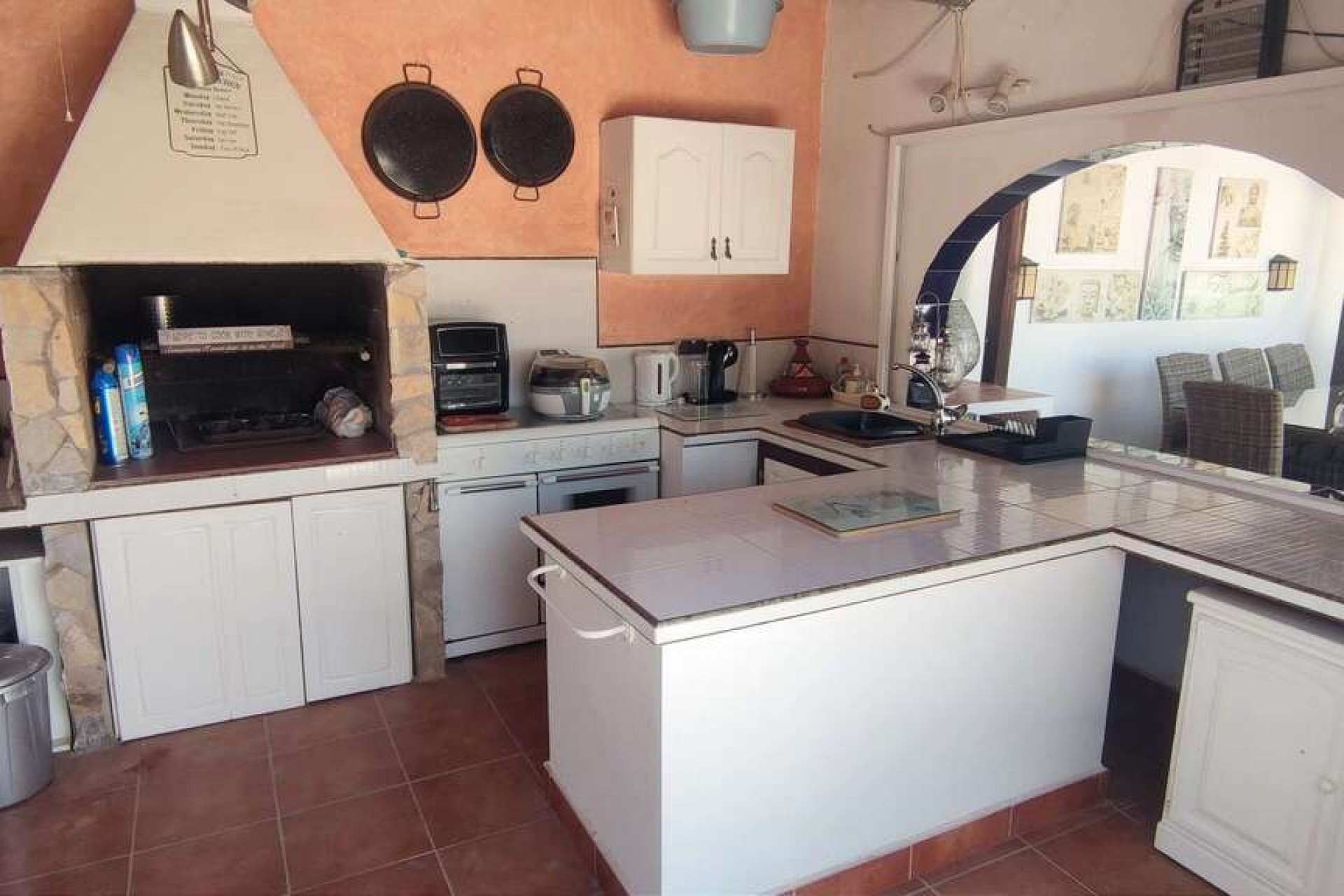 Resale - Villa -
Sax - Inland