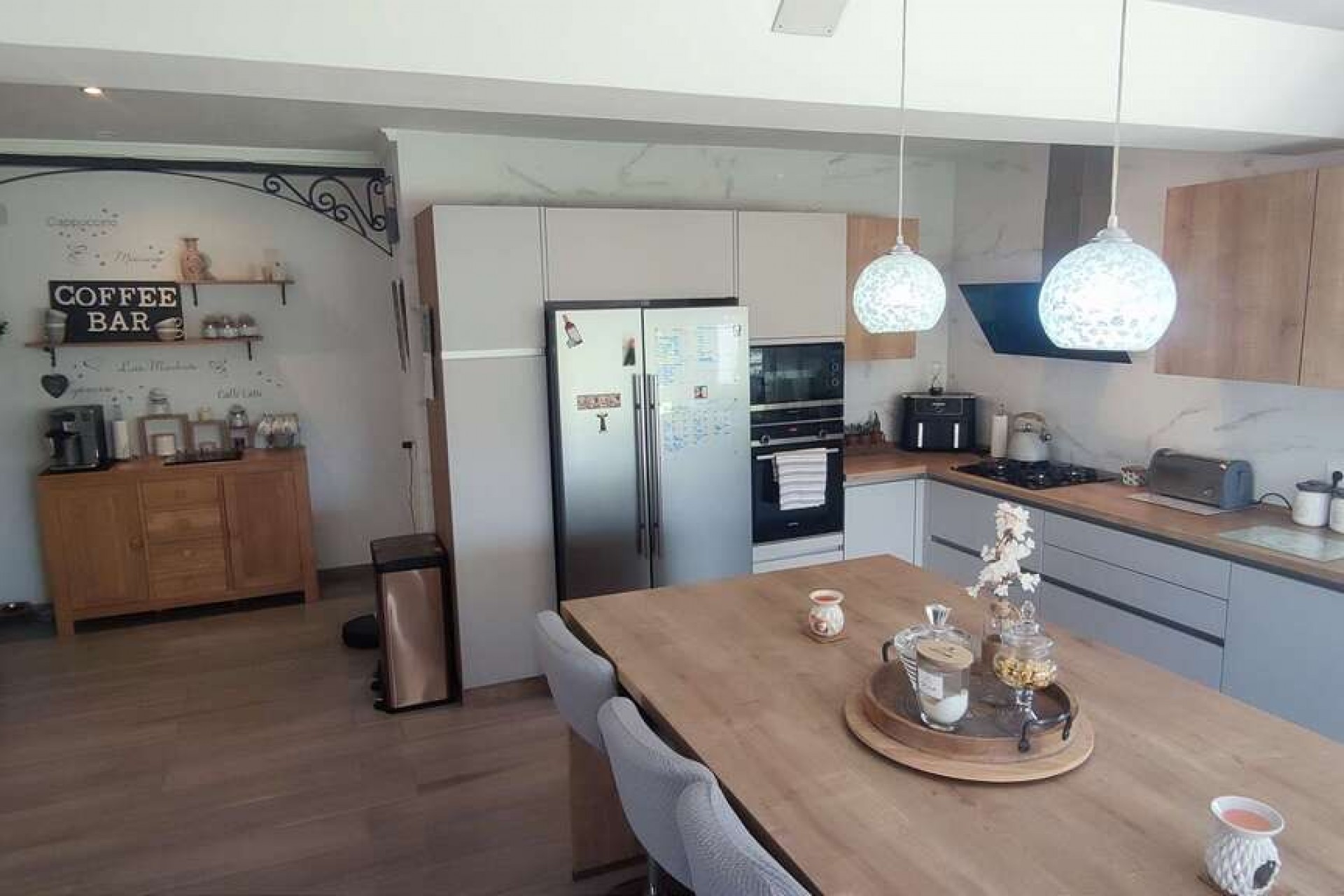 Resale - Villa -
Sax - Inland