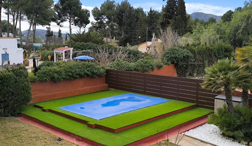 Resale - Villa -
Sax - Inland