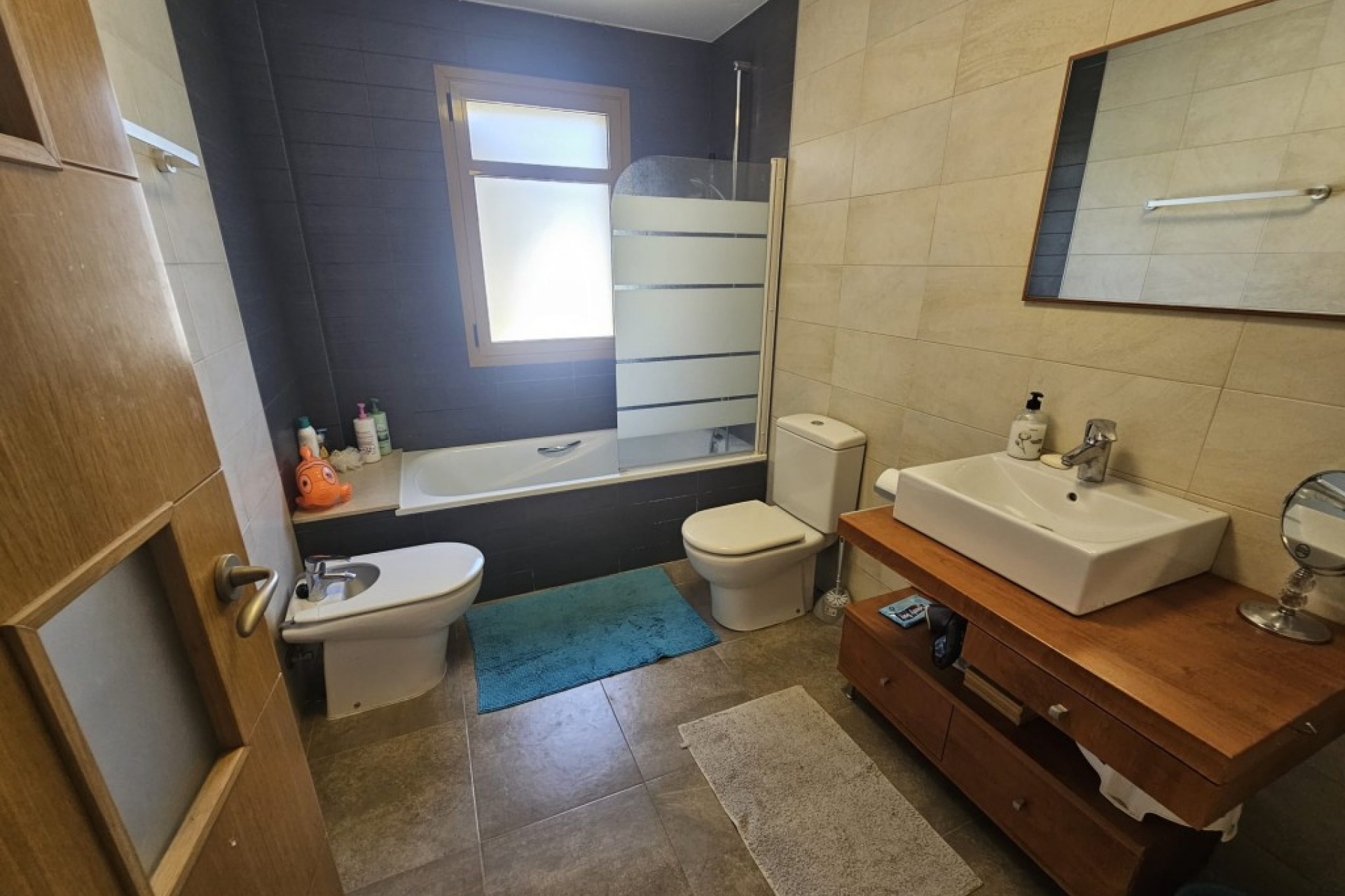 Resale - Villa -
Sierra Cortina - Inland