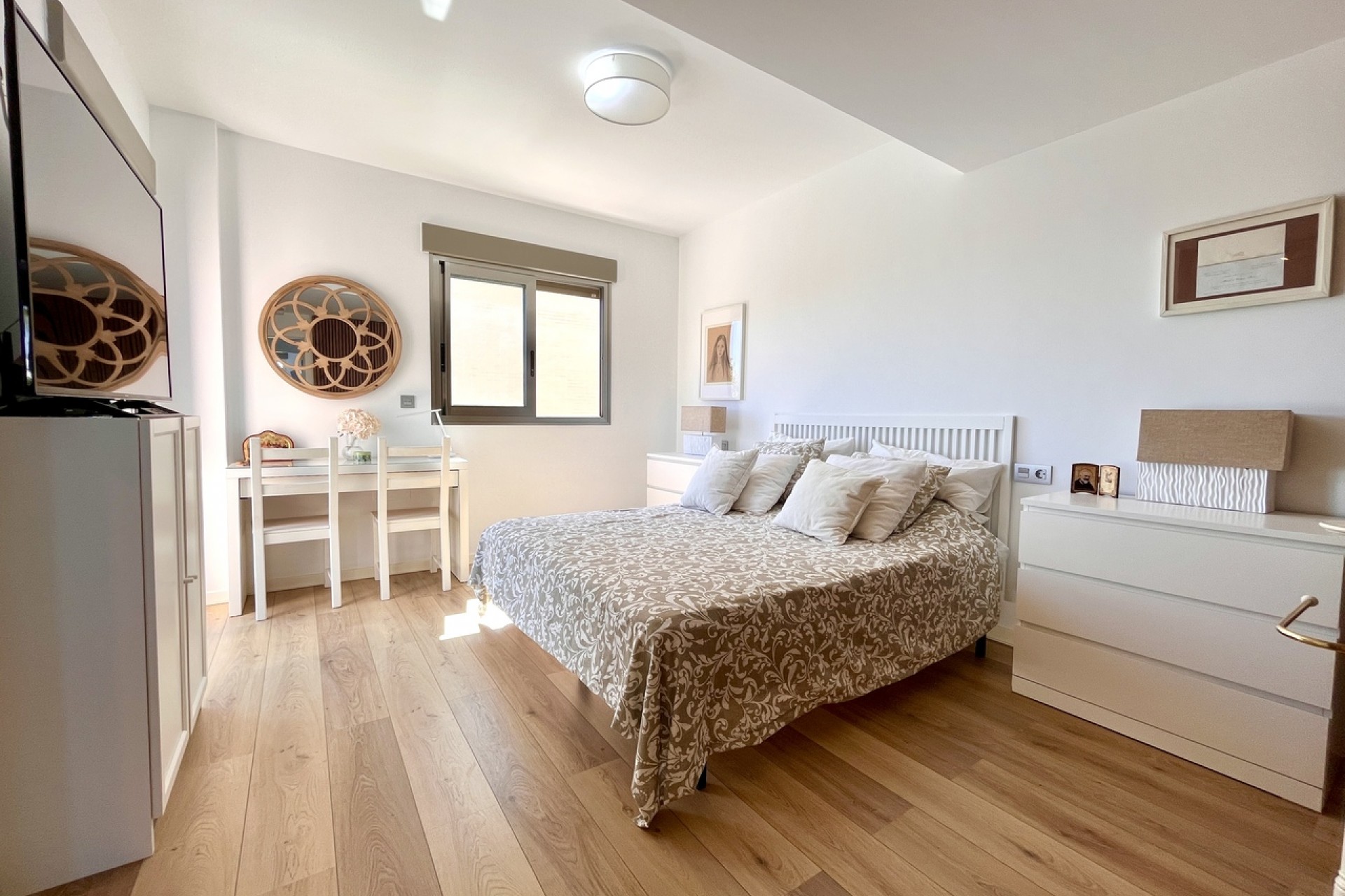 Resale - Villa -
Torre de la Horadada - Costa Blanca