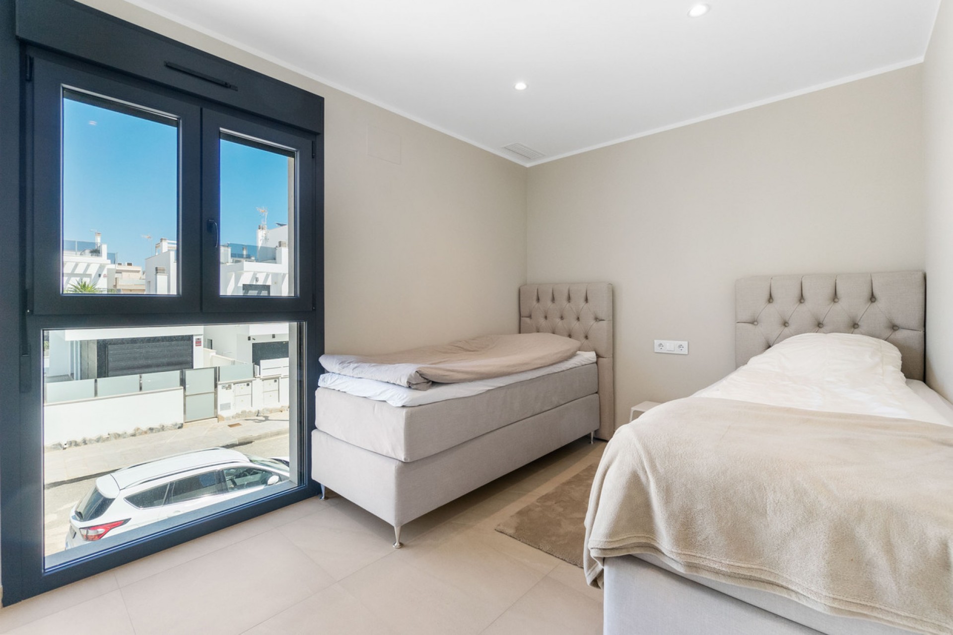 Resale - Villa -
Torre de la Horadada - Costa Blanca