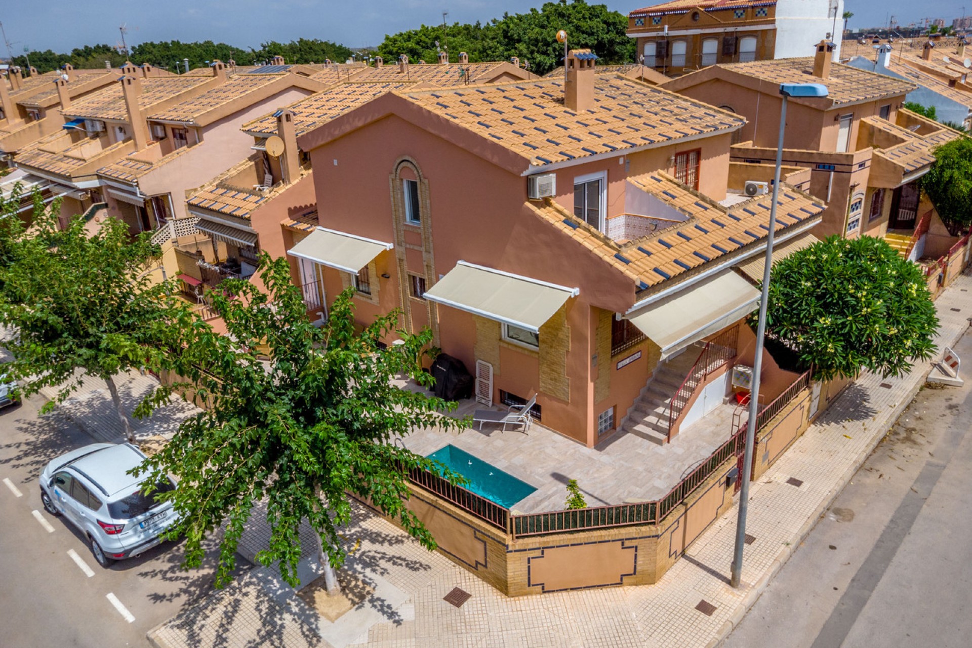 Resale - Villa -
Torre de la Horadada - Costa Blanca