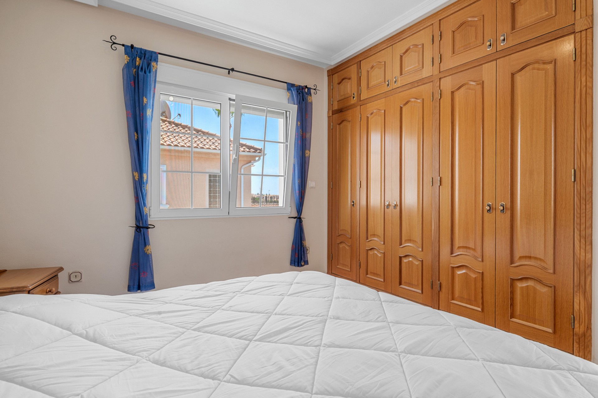 Resale - Villa -
Torre de la Horadada - Costa Blanca