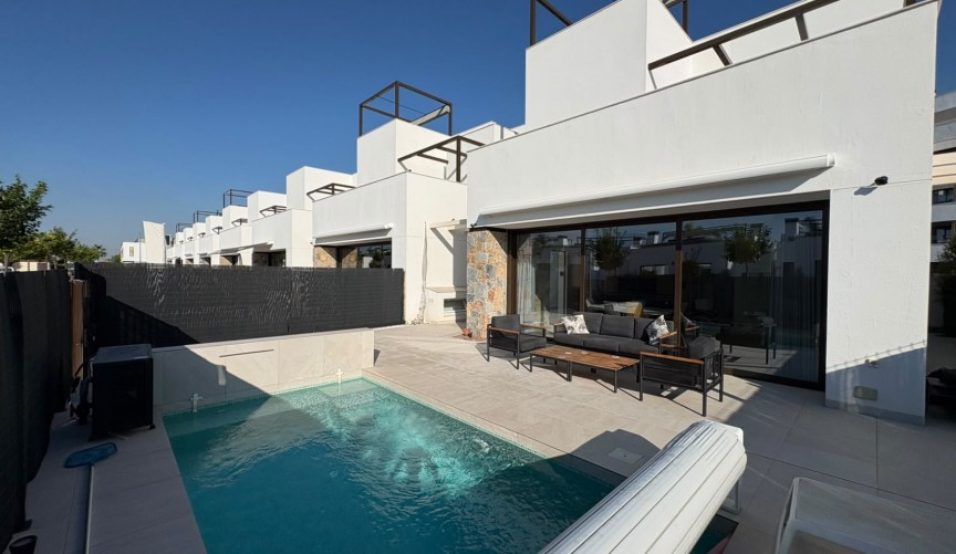 Resale - Villa -
Torre Pacheco - Inland