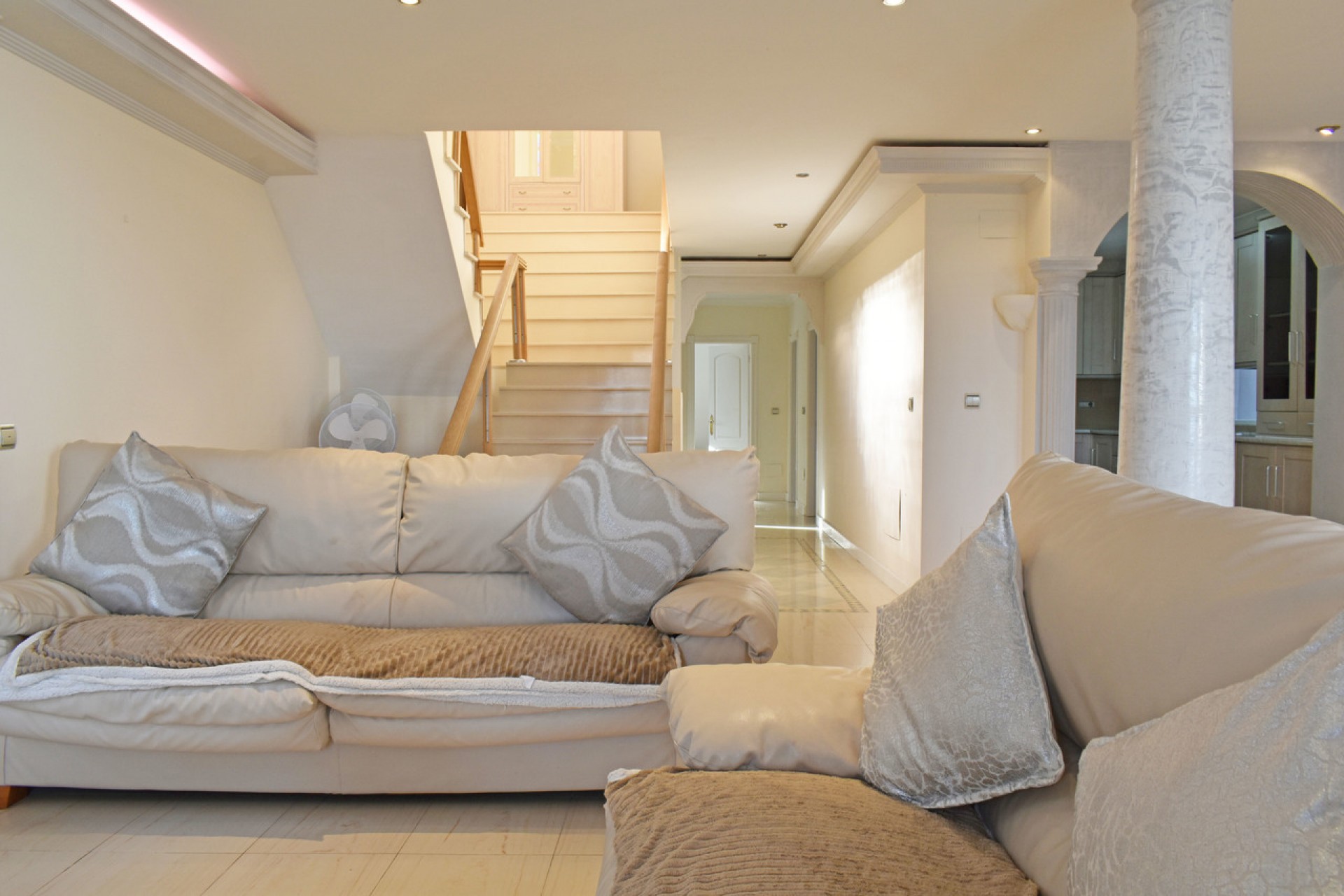 Resale - Villa -
Torremendo - Costa Blanca