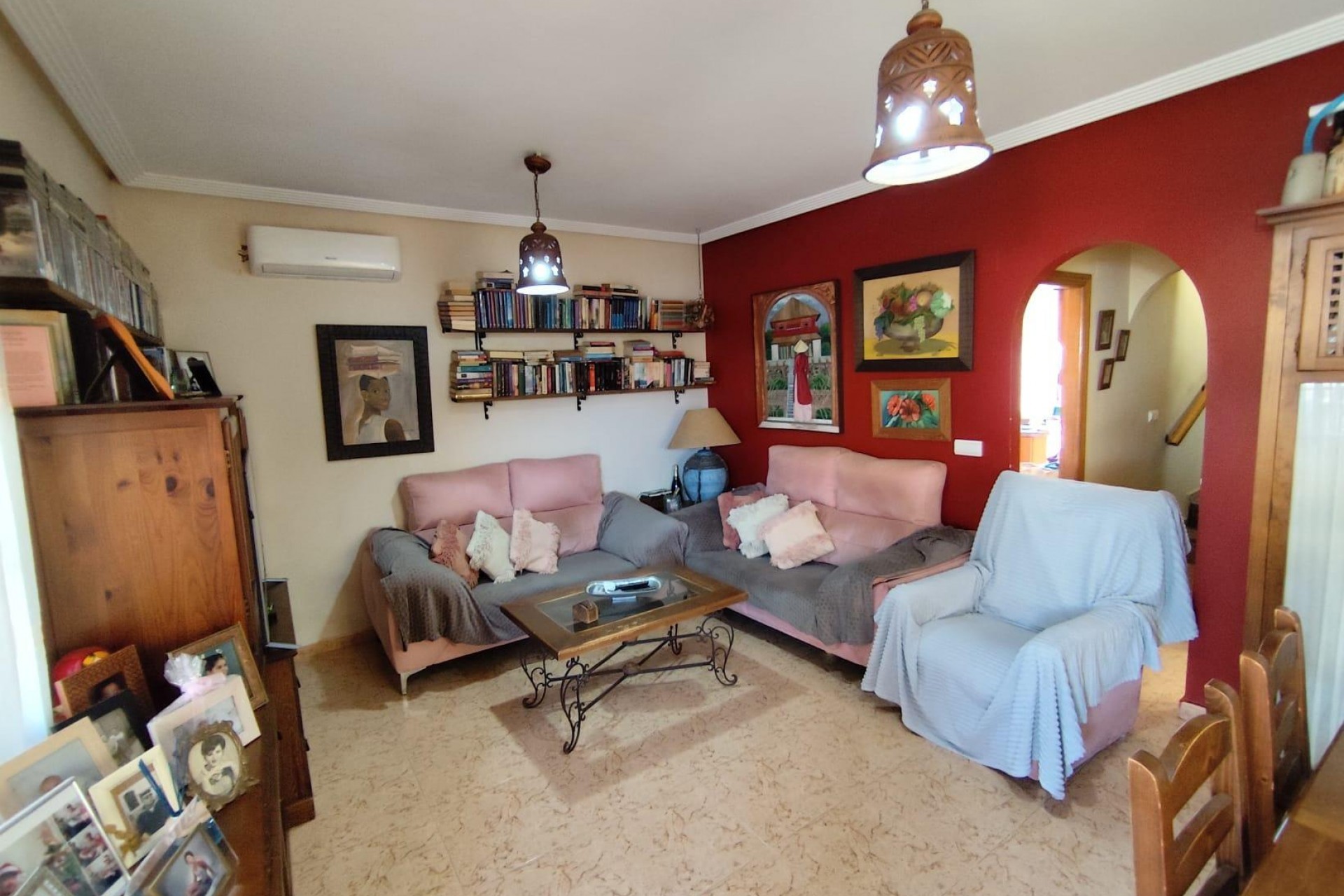 Resale - Villa -
Torrevieja - Aguas Nuevas 1