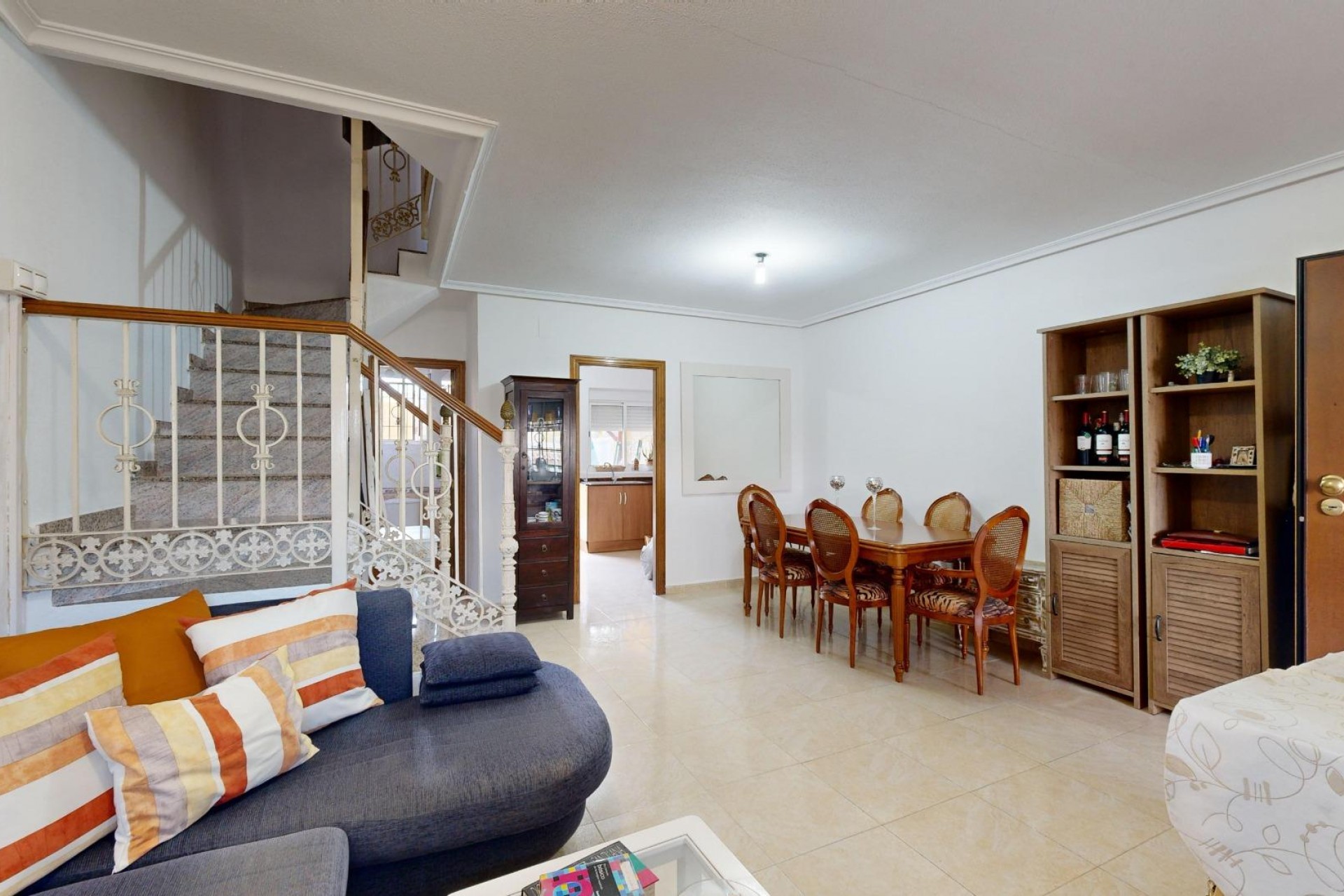 Resale - Villa -
Torrevieja - Aguas Nuevas 1