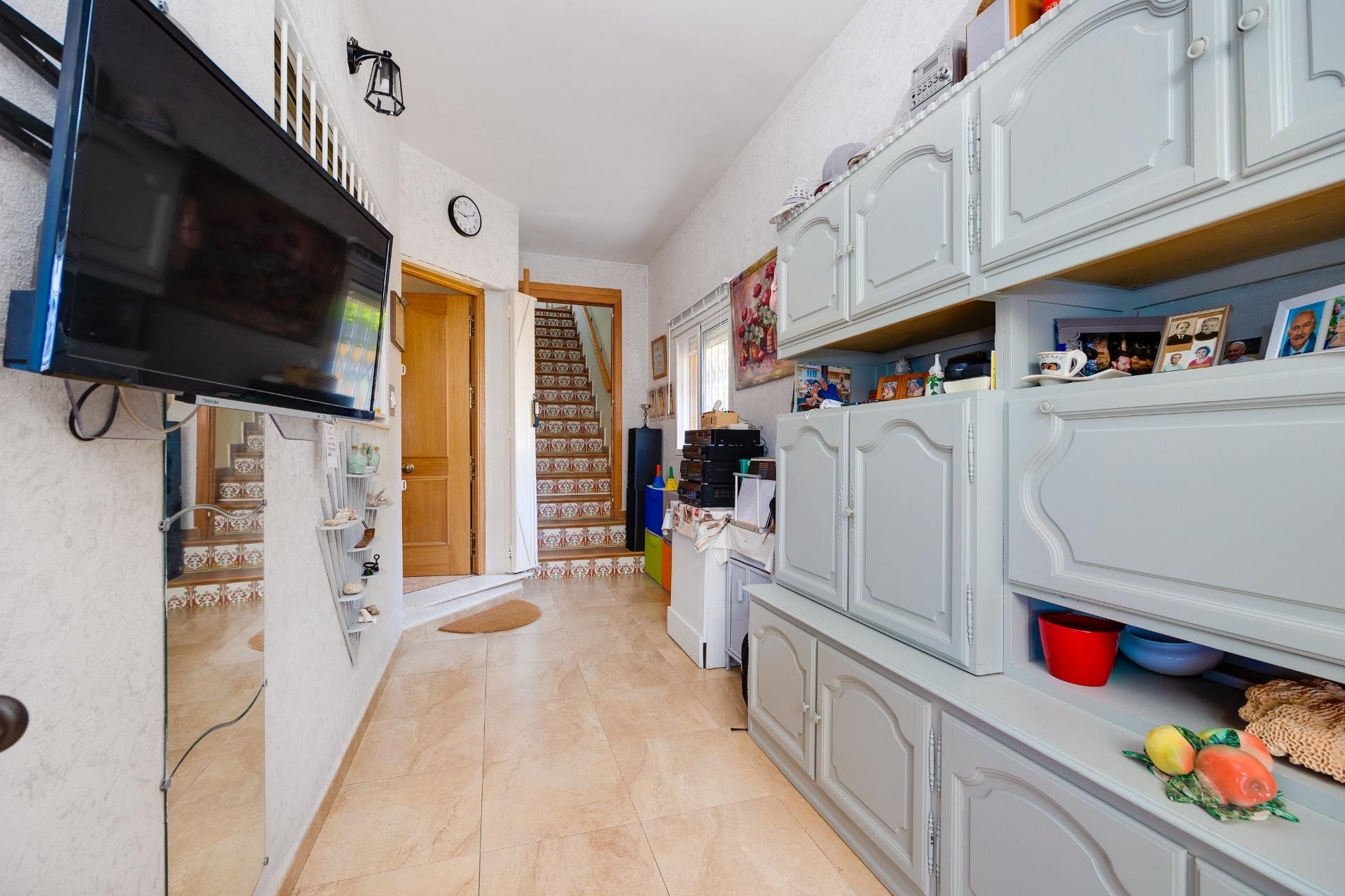 Resale - Villa -
Torrevieja - aguas nuevas