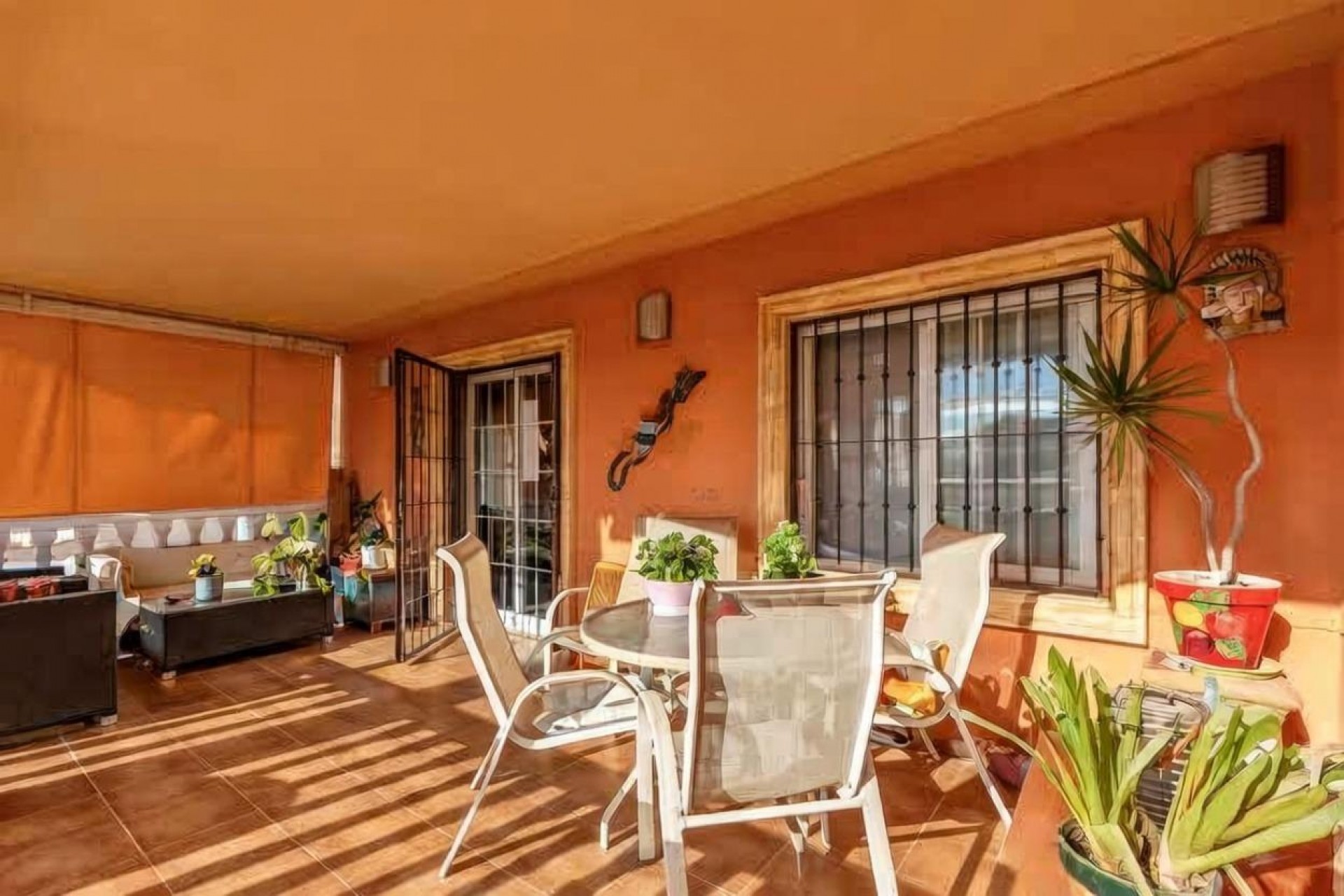 Resale - Villa -
Torrevieja - aguas nuevas