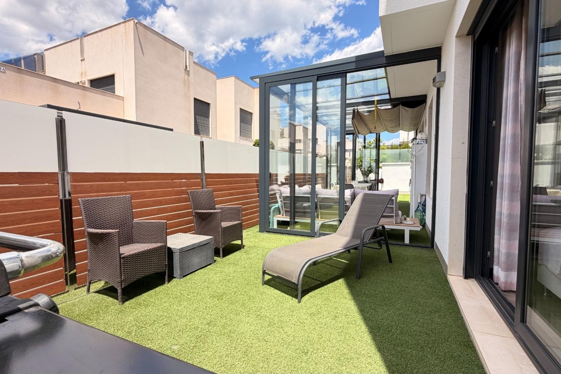 Resale - Villa -
Torrevieja - aguas nuevas