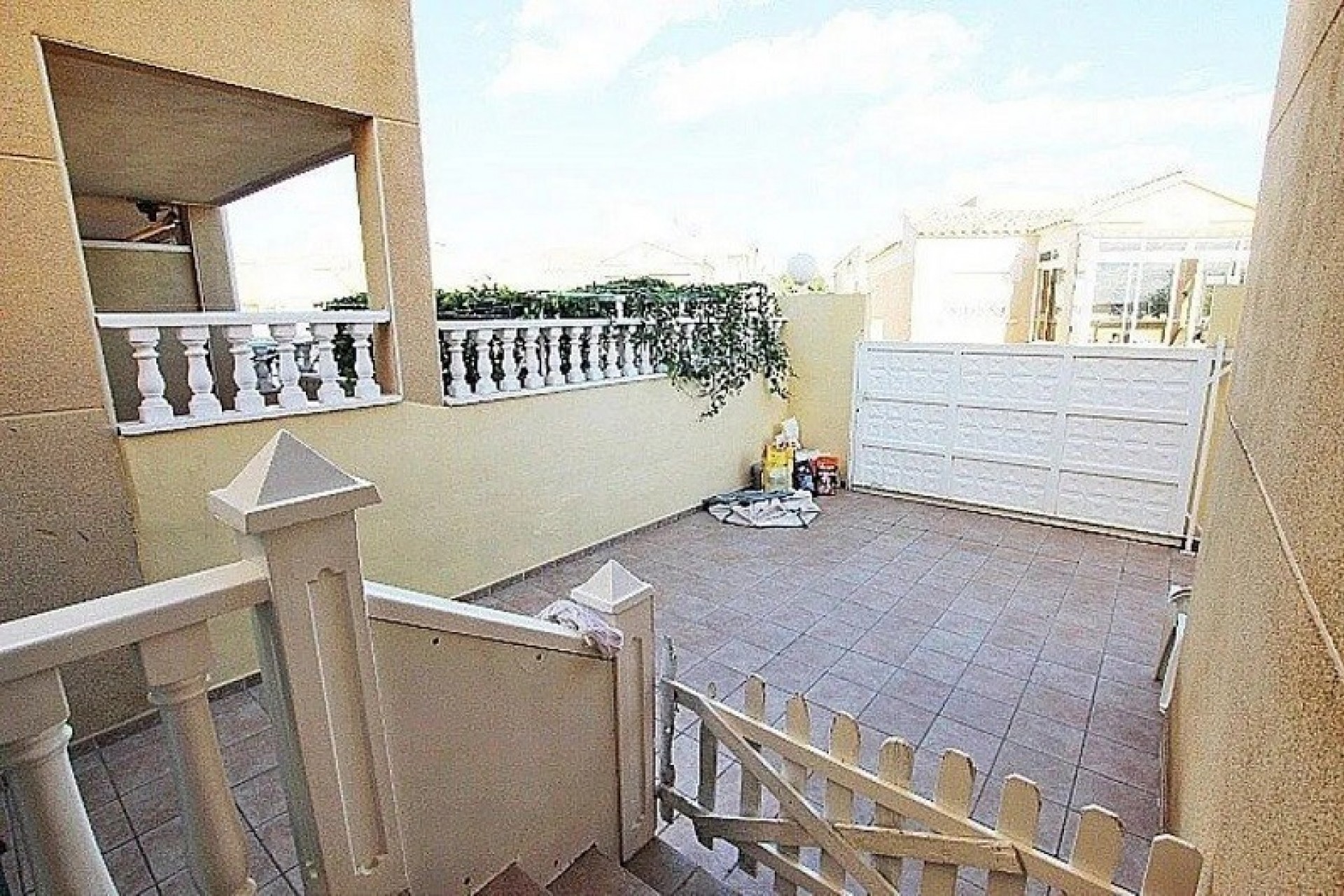 Resale - Villa -
Torrevieja - Costa Blanca