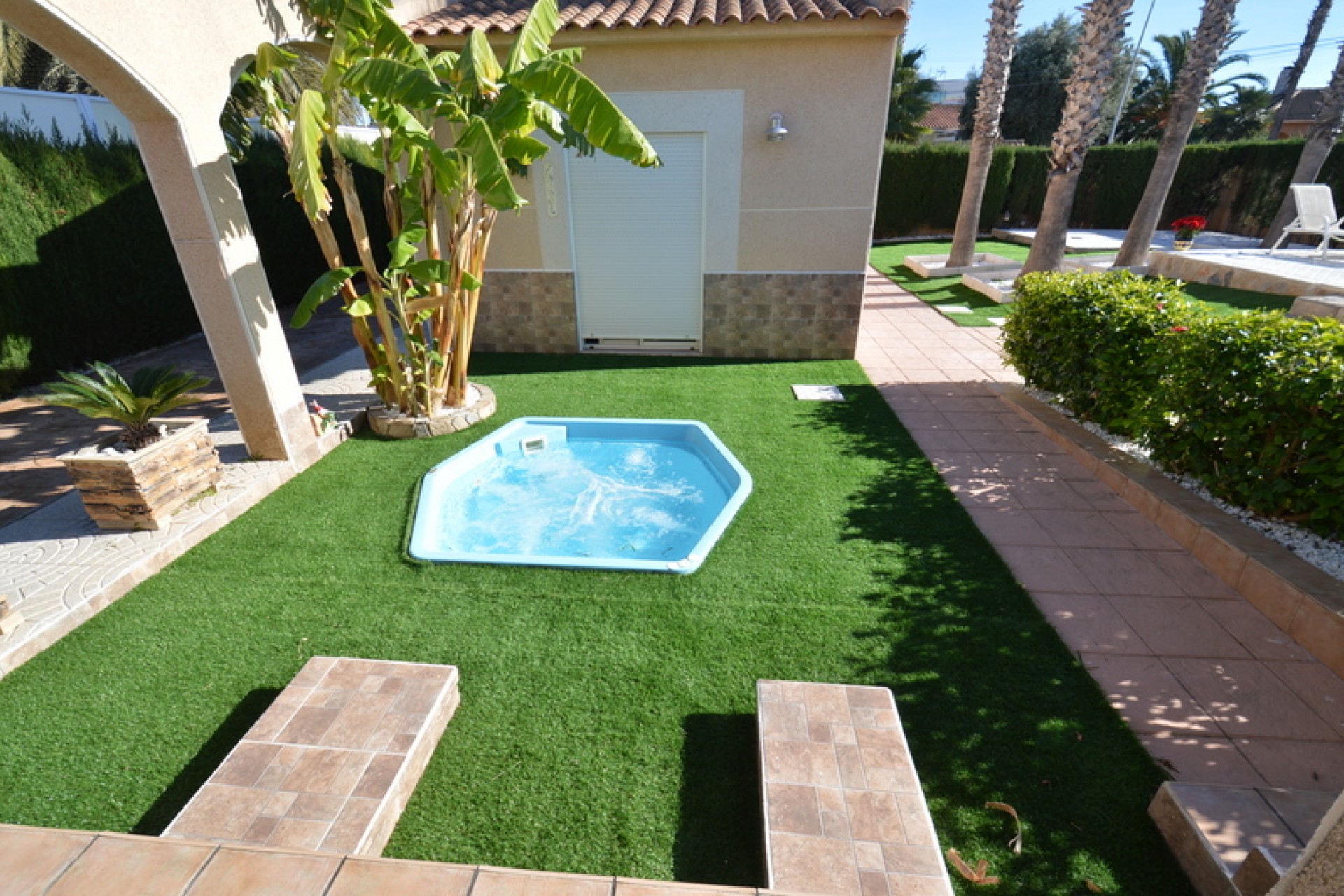 Resale - Villa -
Torrevieja - Costa Blanca