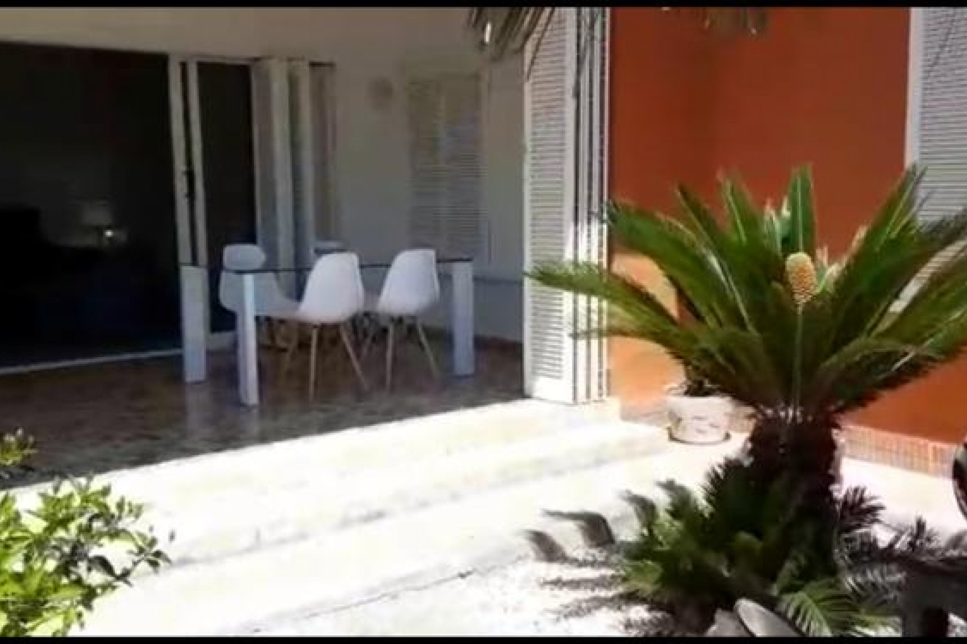 Resale - Villa -
Torrevieja - Costa Blanca