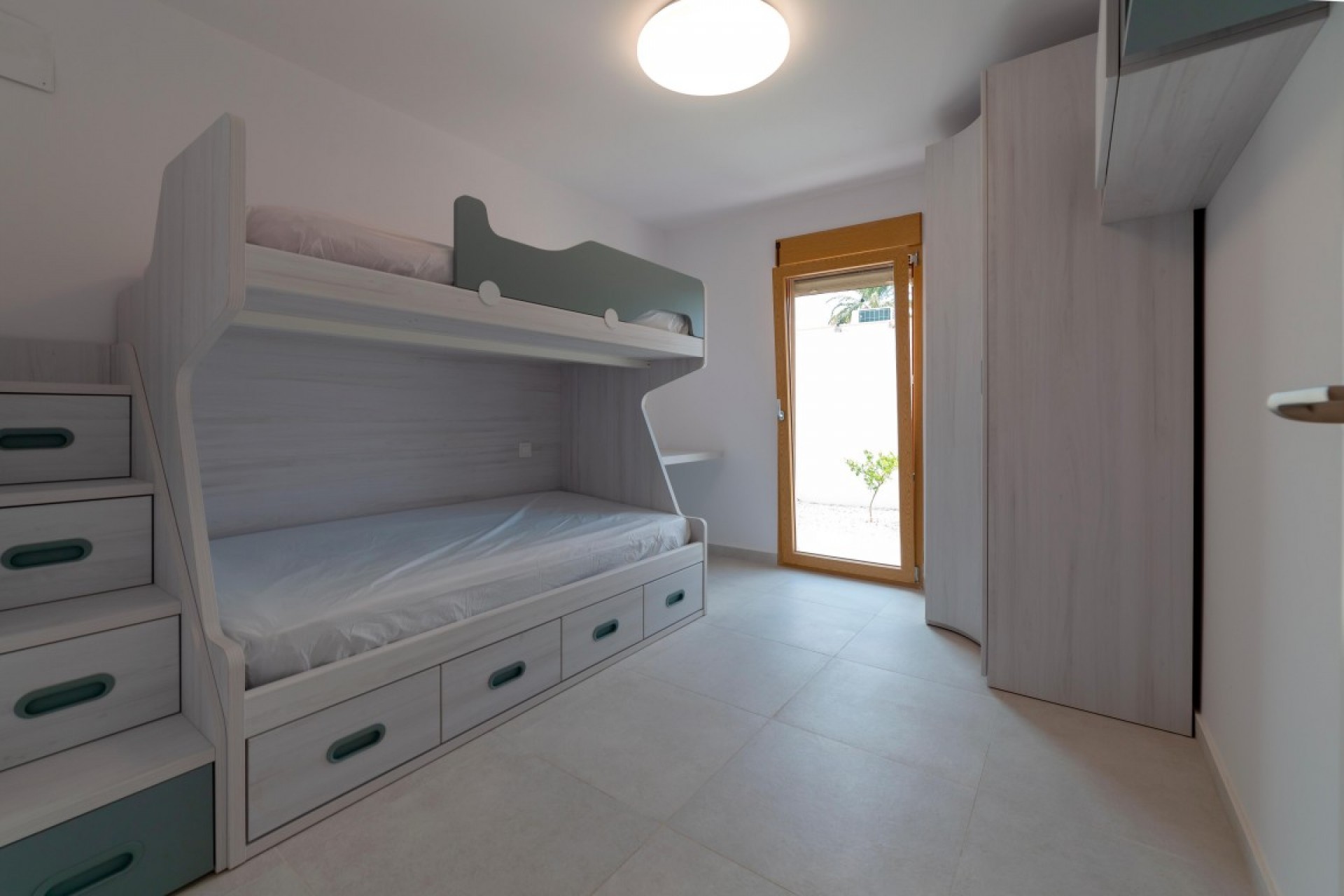 Resale - Villa -
Torrevieja - Costa Blanca