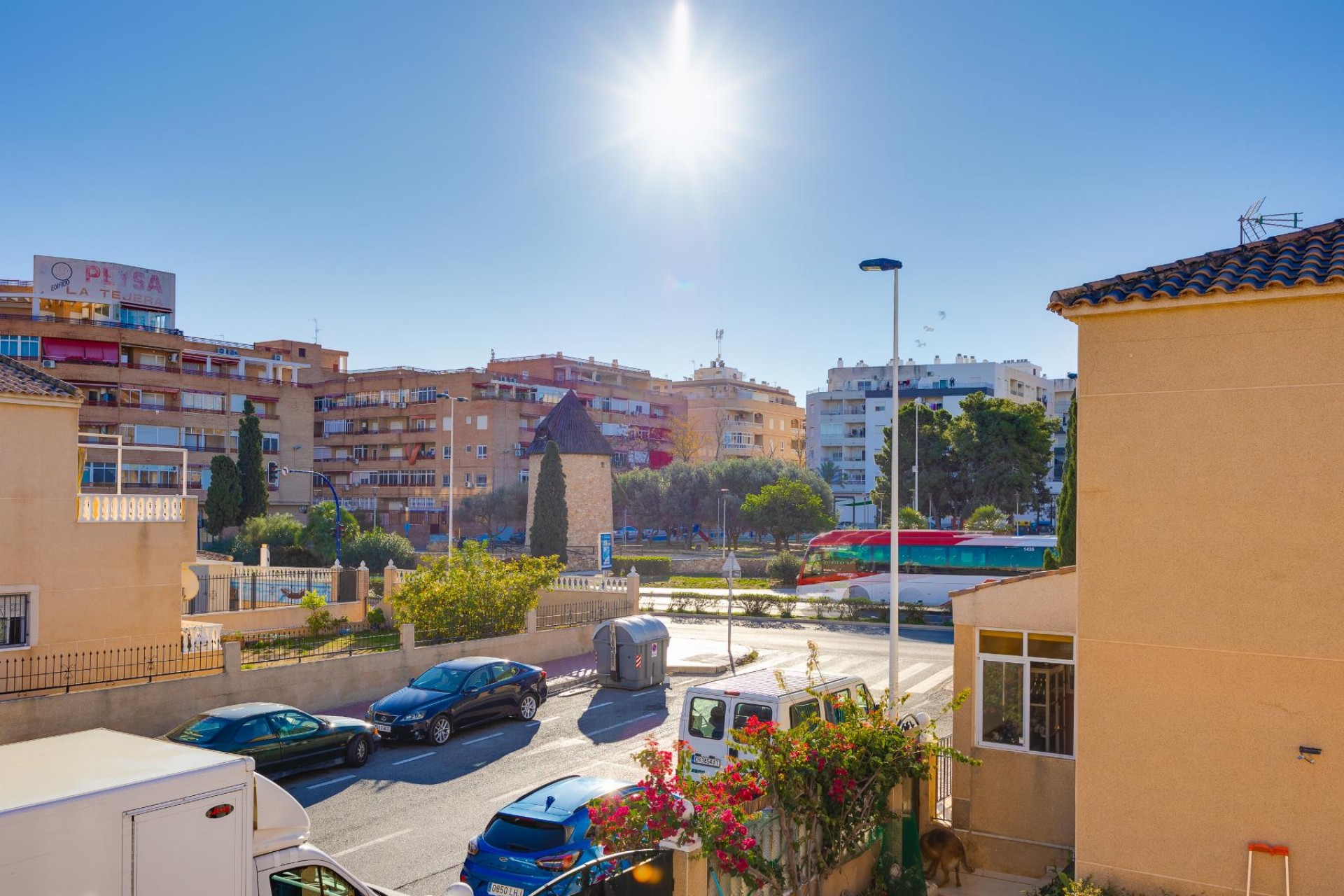 Resale - Villa -
Torrevieja - Costa Blanca