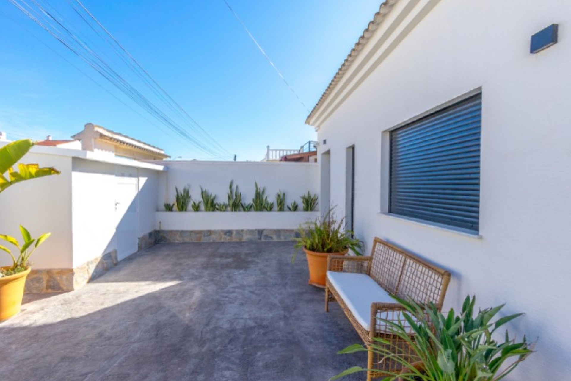 Resale - Villa -
Torrevieja - Costa Blanca